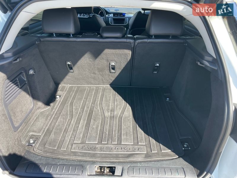 Позашляховик / Кросовер Land Rover Range Rover Evoque 2017 в Києві