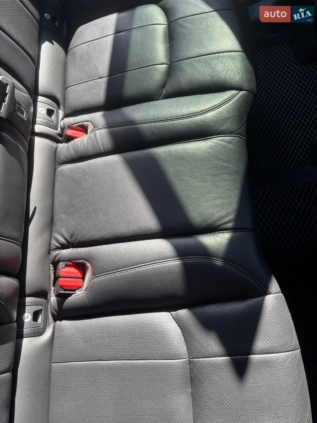 2015 Land Rover Range Rover Evoque - мініатюра 24