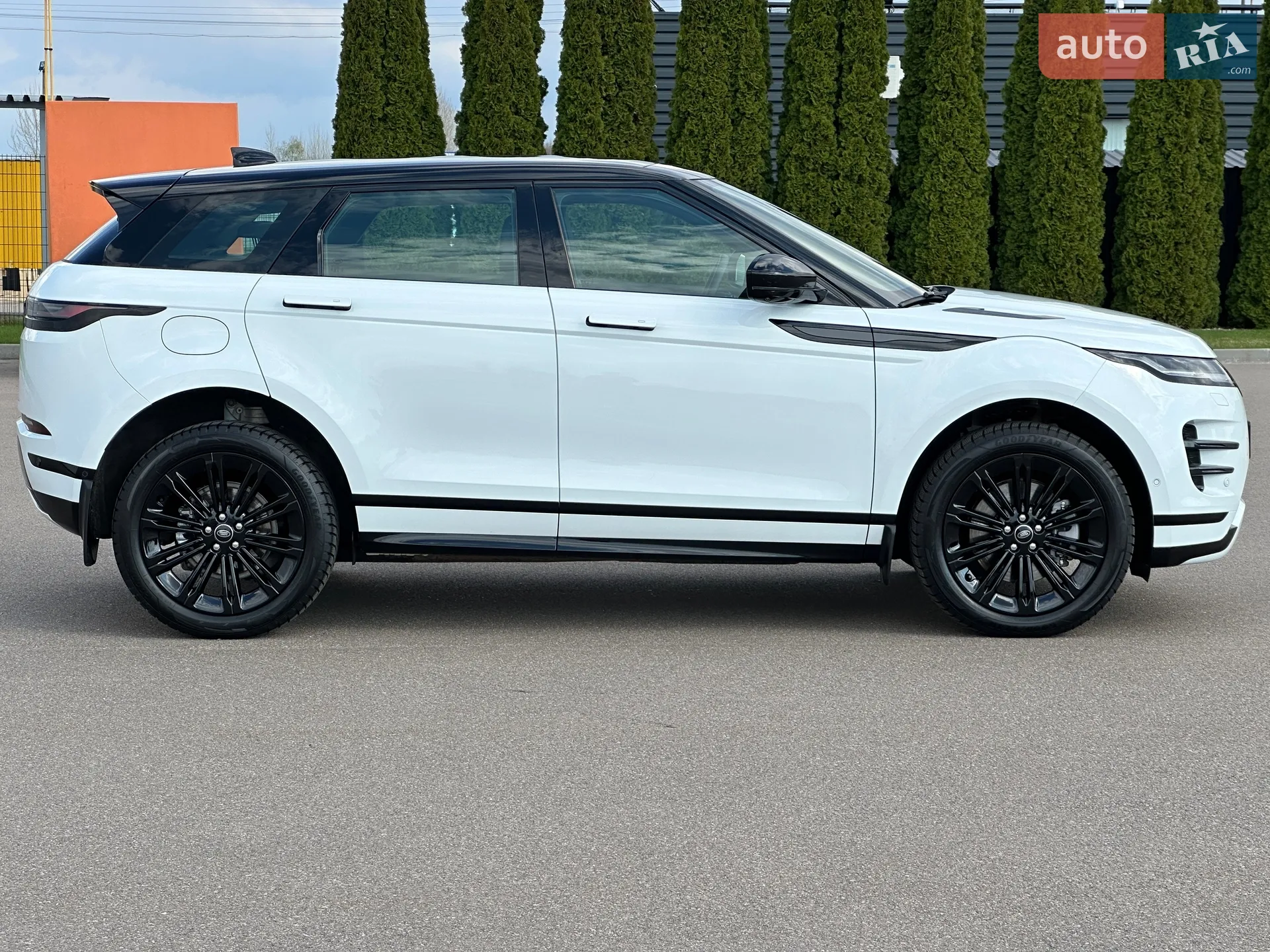 2025 Land Rover Range Rover Evoque - мініатюра 8