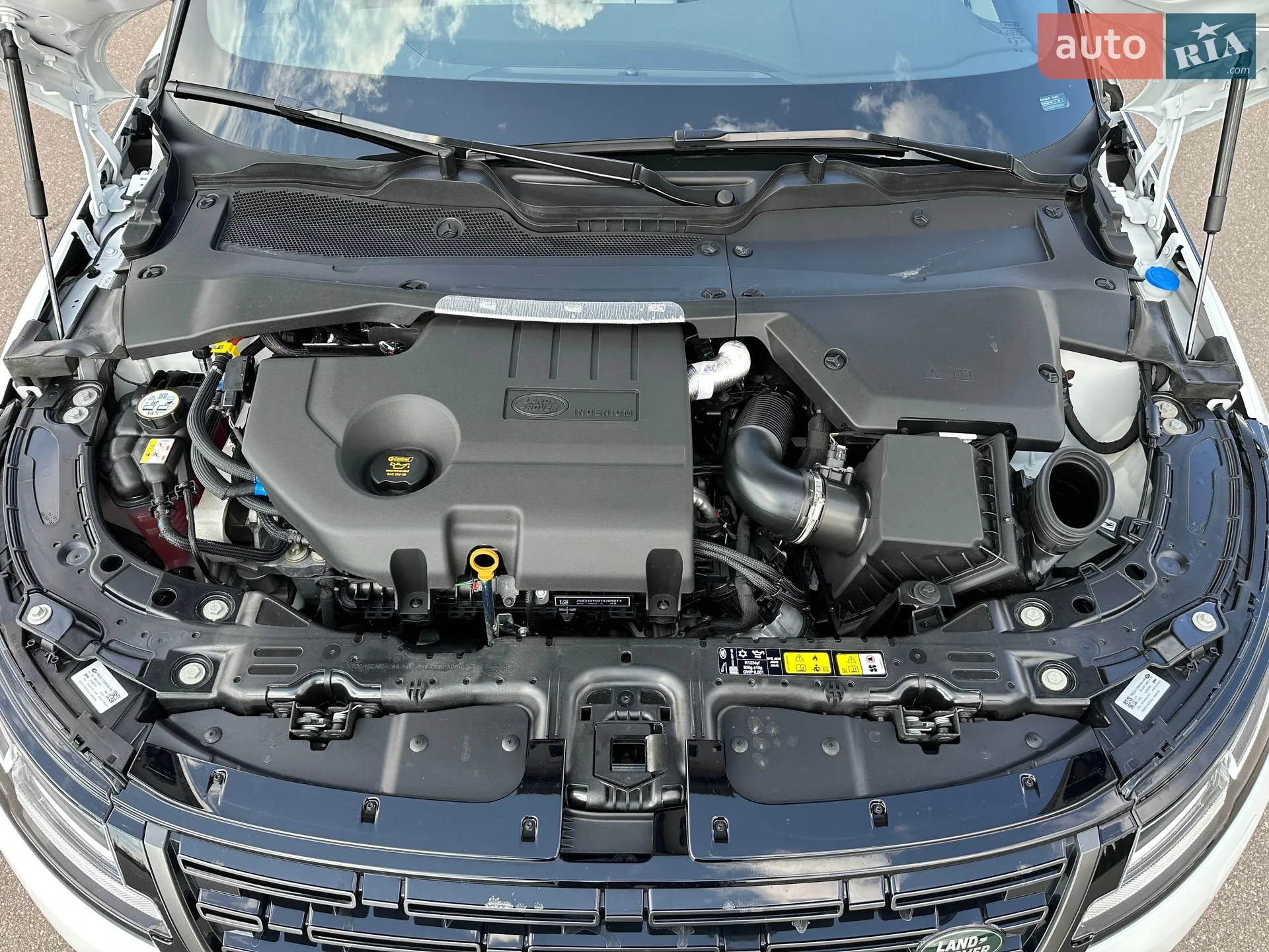 2025 Land Rover Range Rover Evoque - мініатюра 36