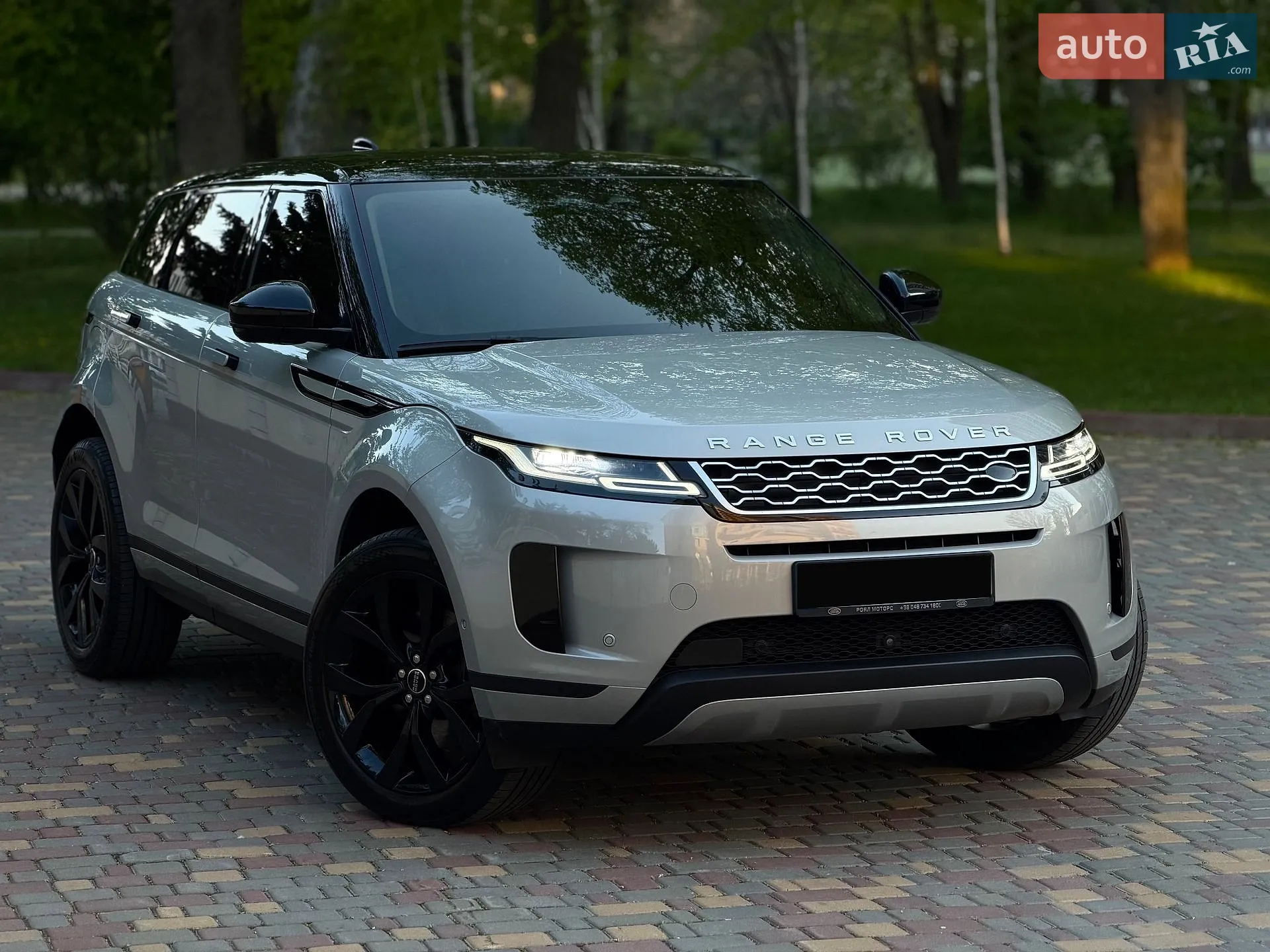 2021 Land Rover Range Rover Evoque - мініатюра 24