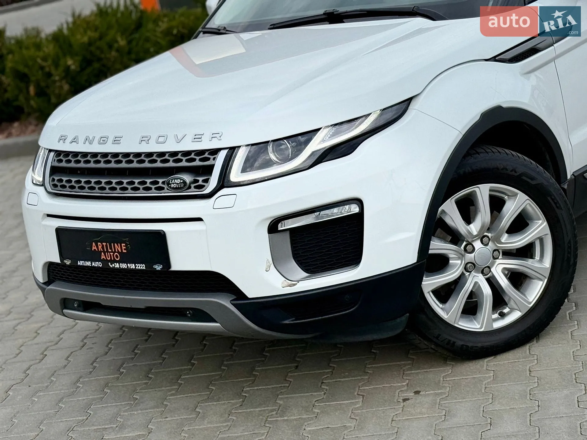 2017 Land Rover Range Rover Evoque - мініатюра 23