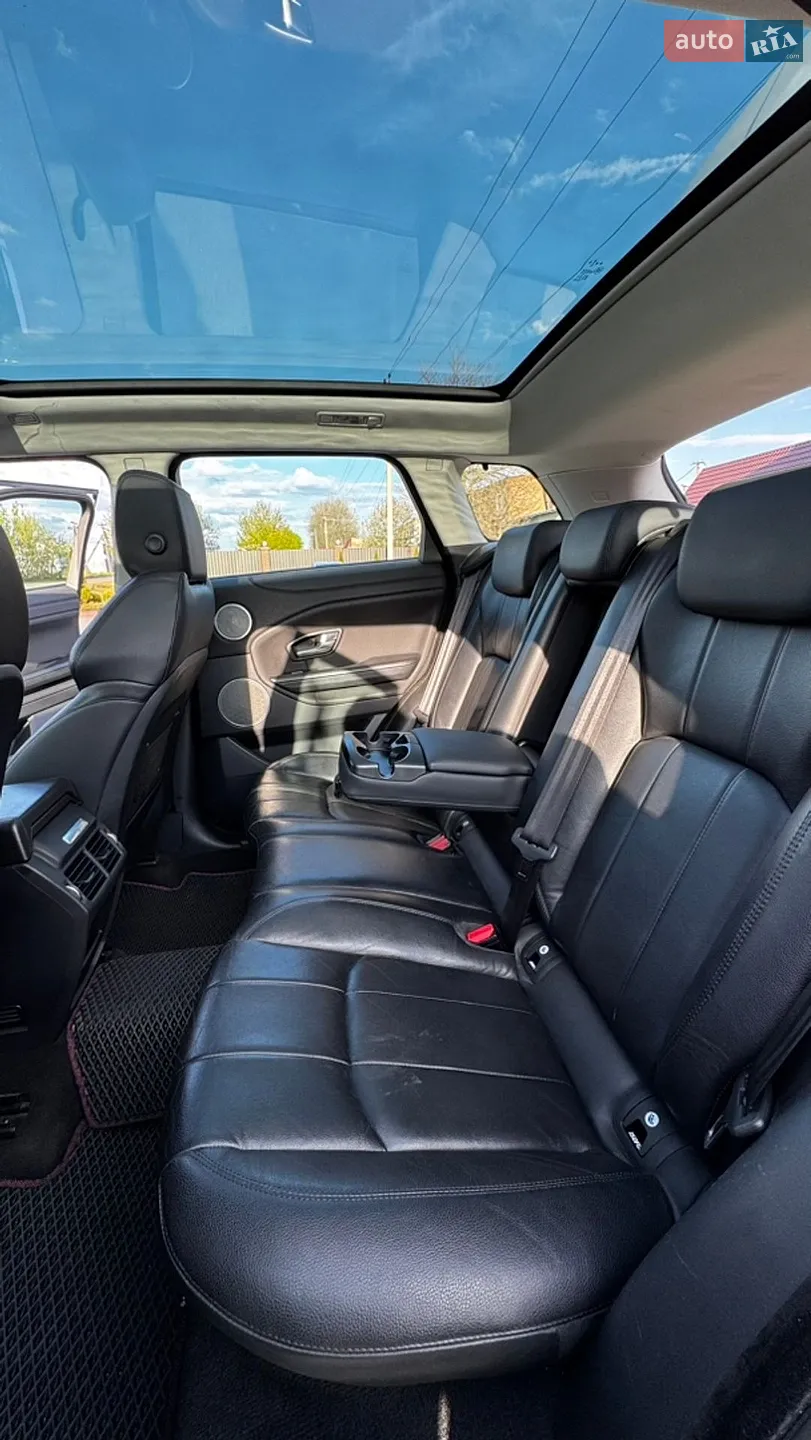 2017 Land Rover Range Rover Evoque - мініатюра 14
