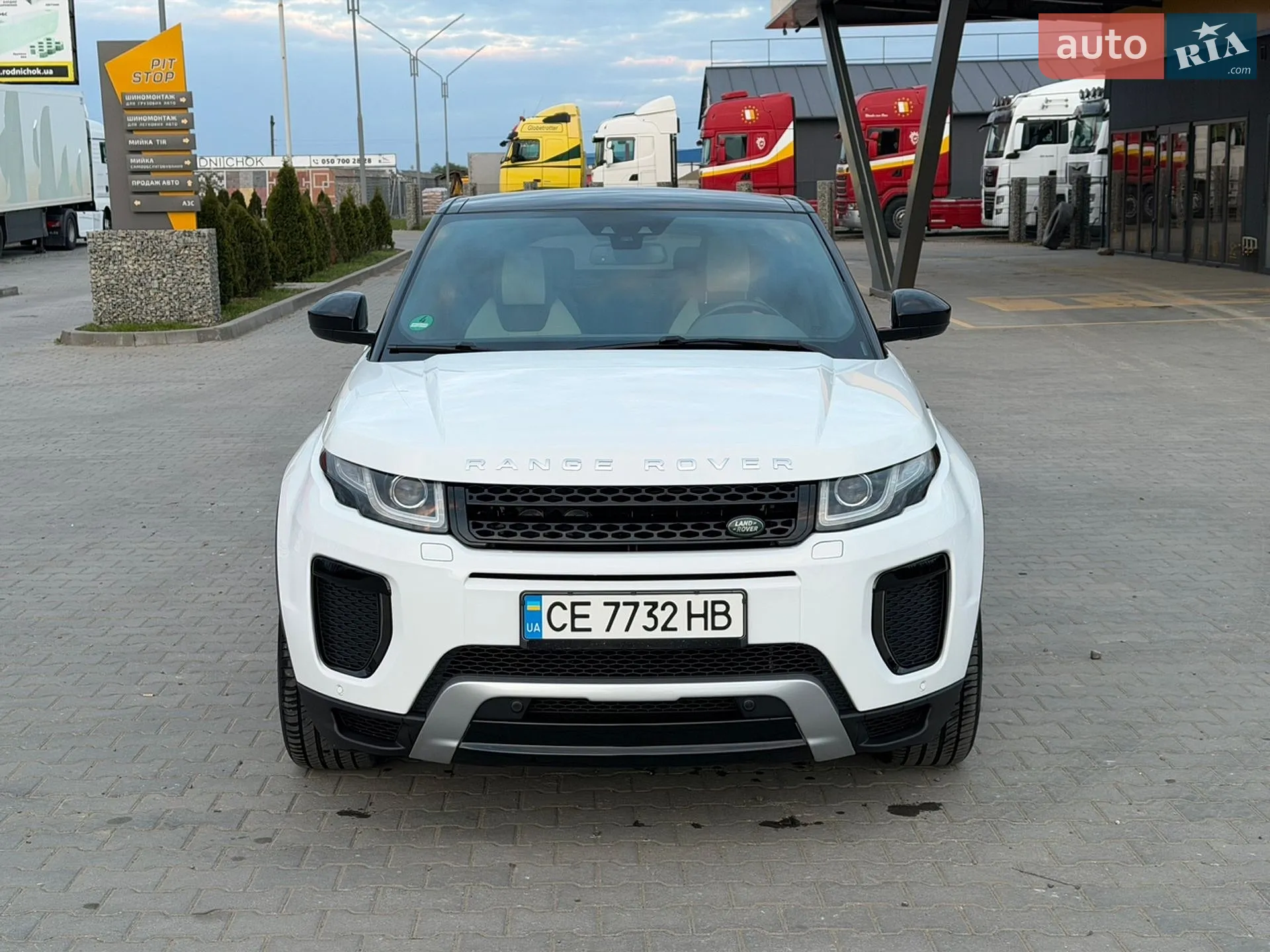 2017 Land Rover Range Rover Evoque - мініатюра 4