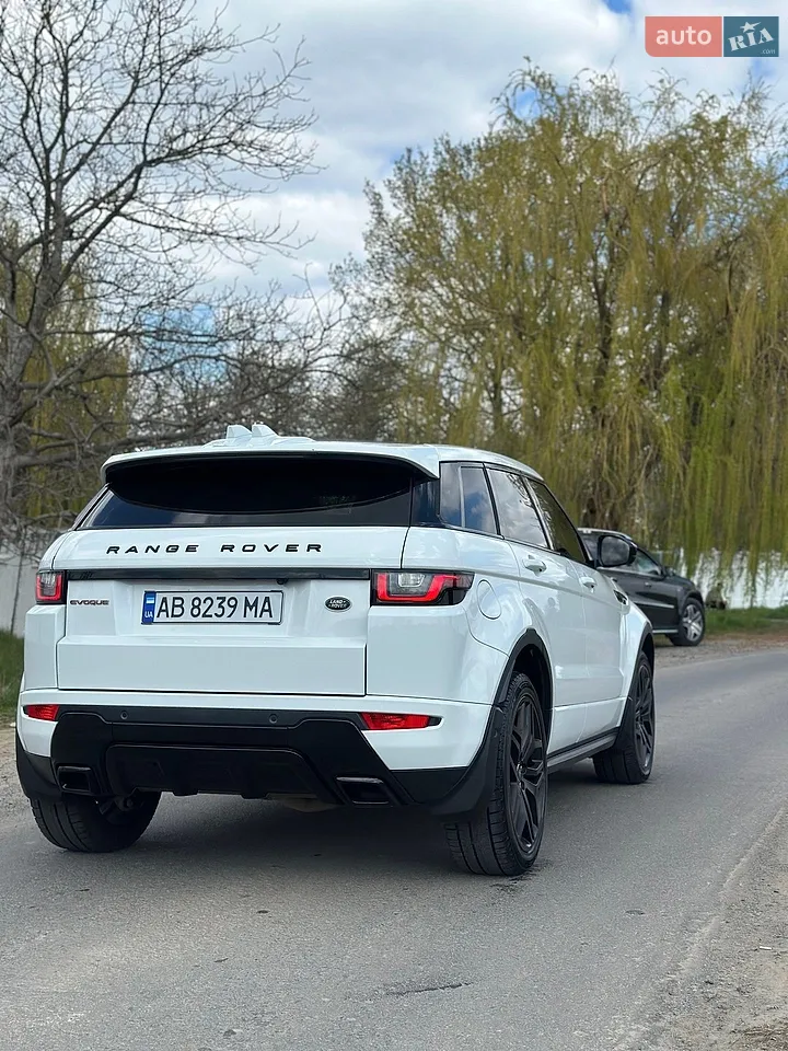 2017 Land Rover Range Rover Evoque - мініатюра 38