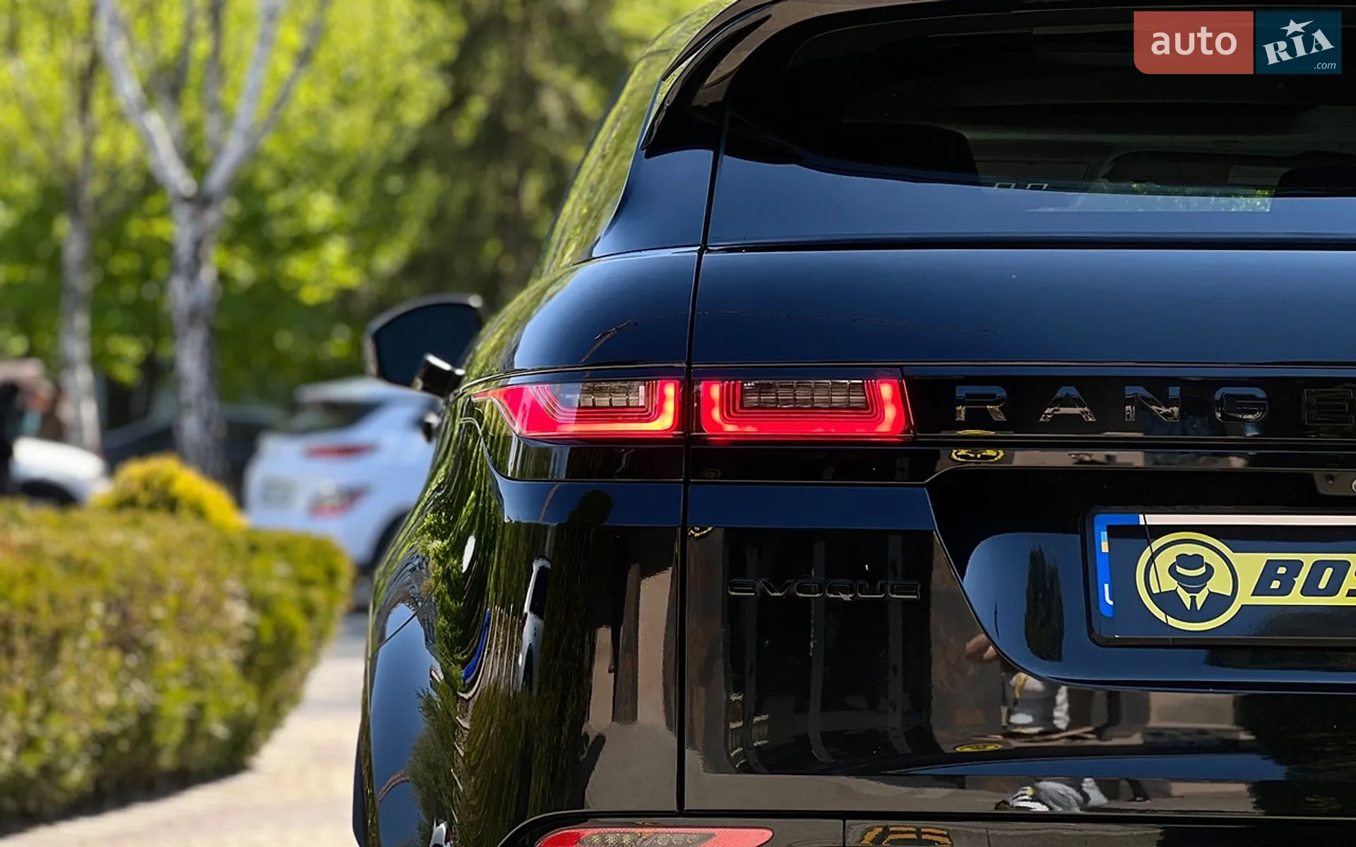 2022 Land Rover Range Rover Evoque - мініатюра 32