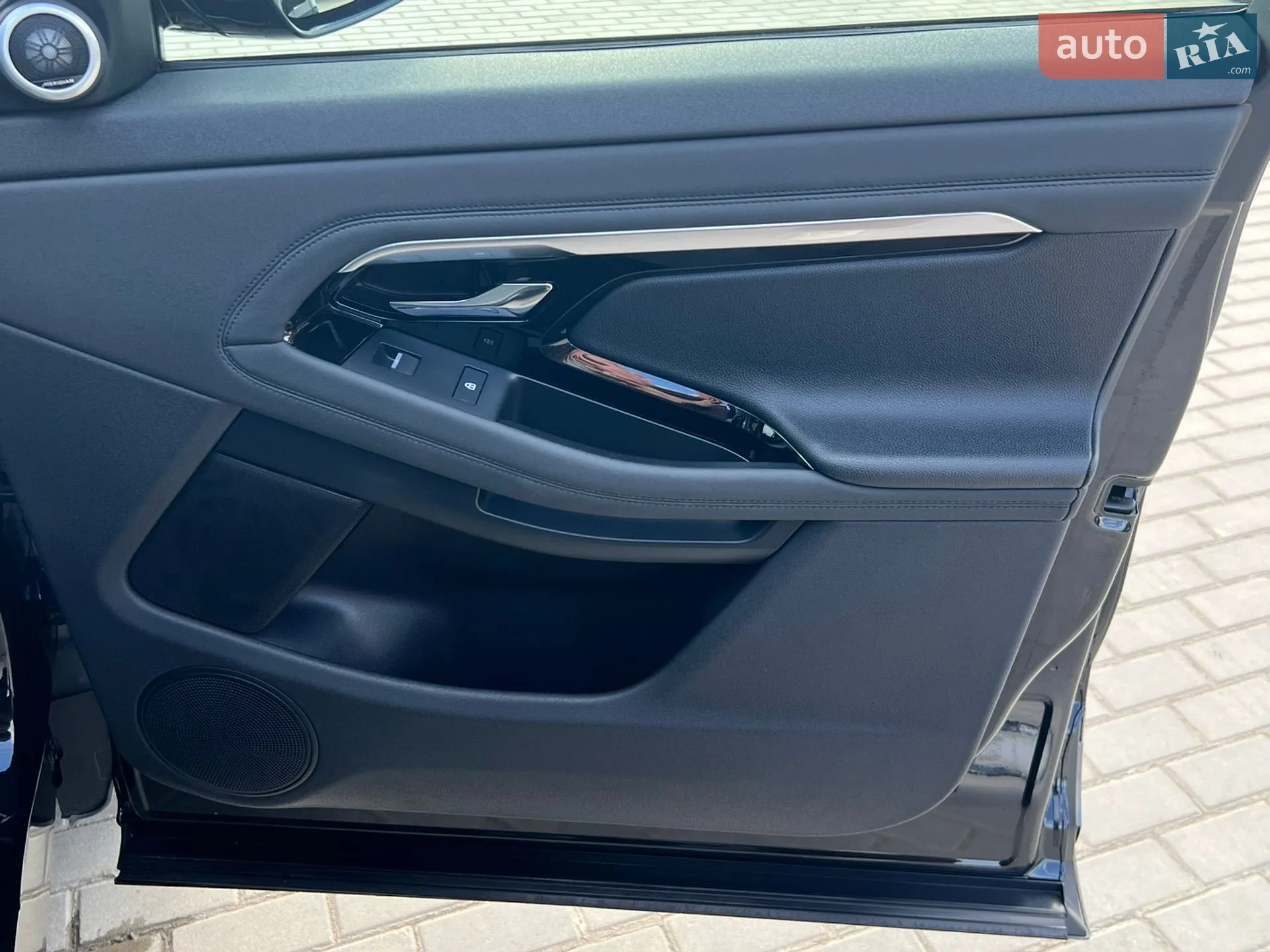 2022 Land Rover Range Rover Evoque - мініатюра 27