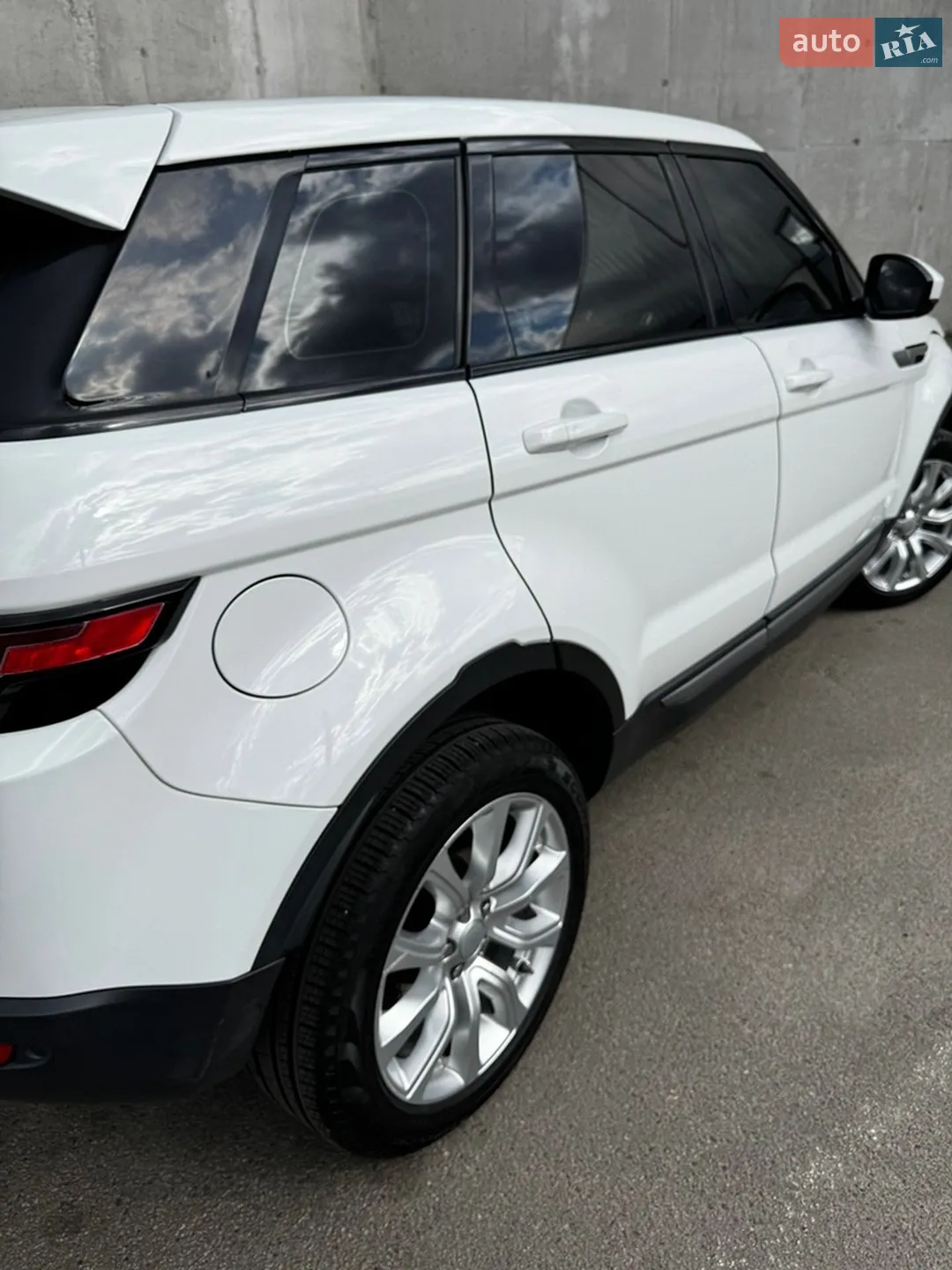2016 Land Rover Range Rover Evoque - мініатюра 18