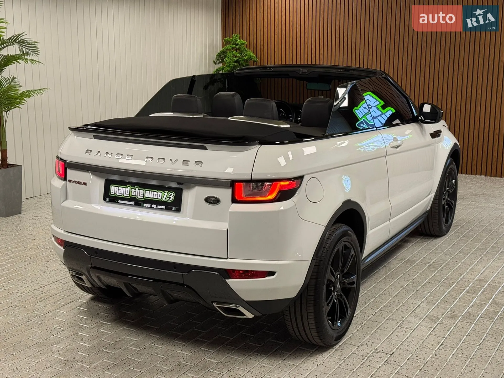 2017 Land Rover Range Rover Evoque - мініатюра 61