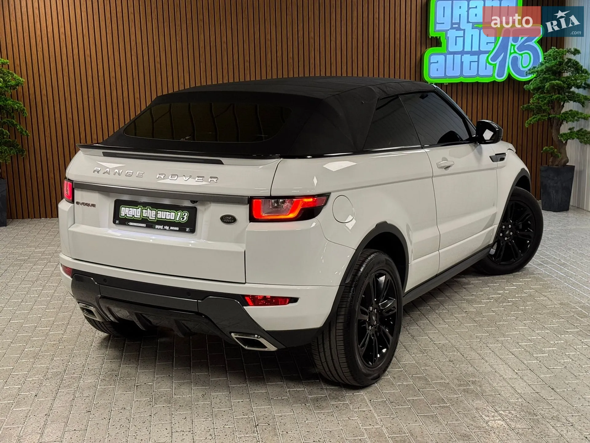 2017 Land Rover Range Rover Evoque - мініатюра 66