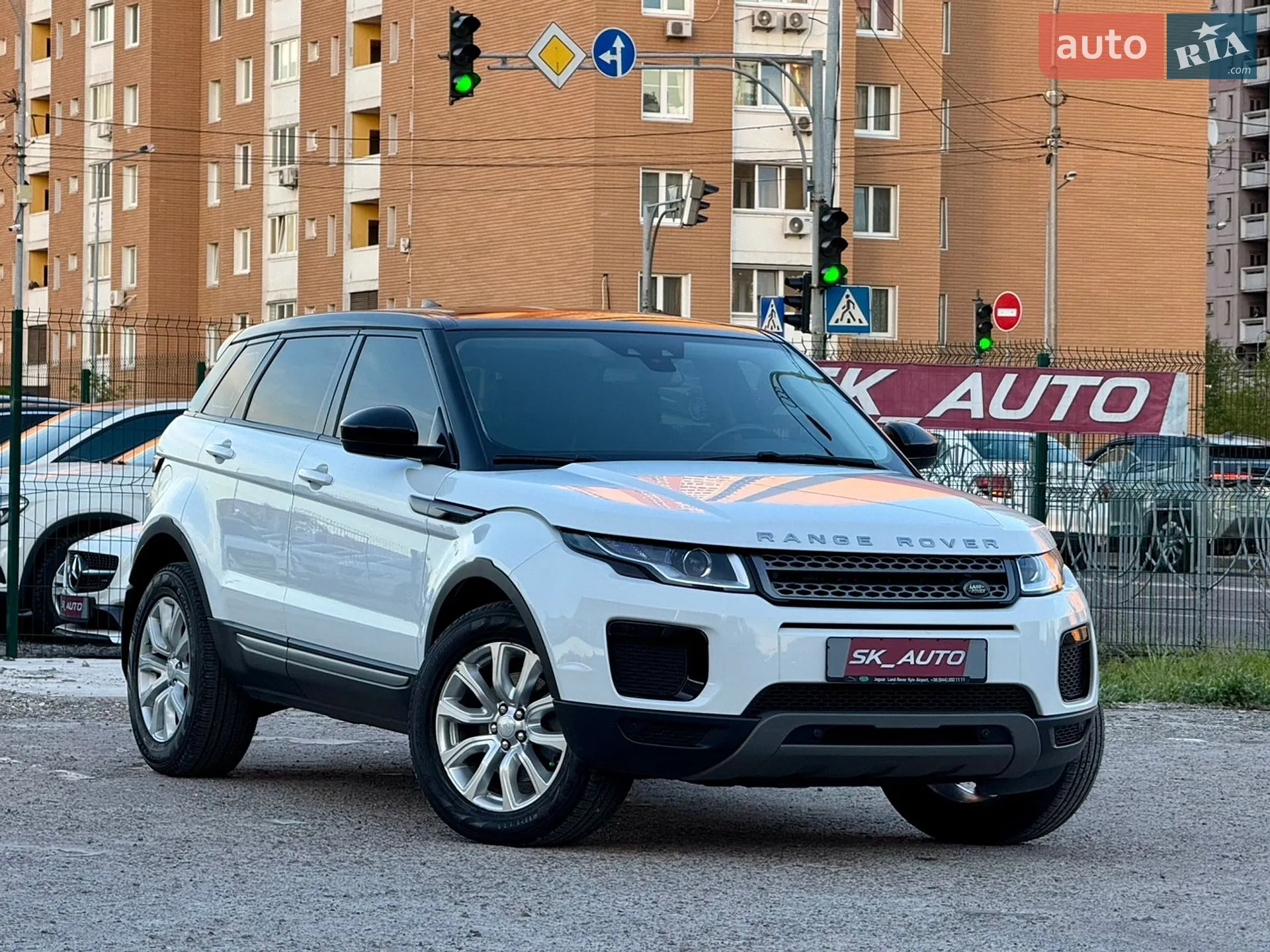 2018 Land Rover Range Rover Evoque - мініатюра 3