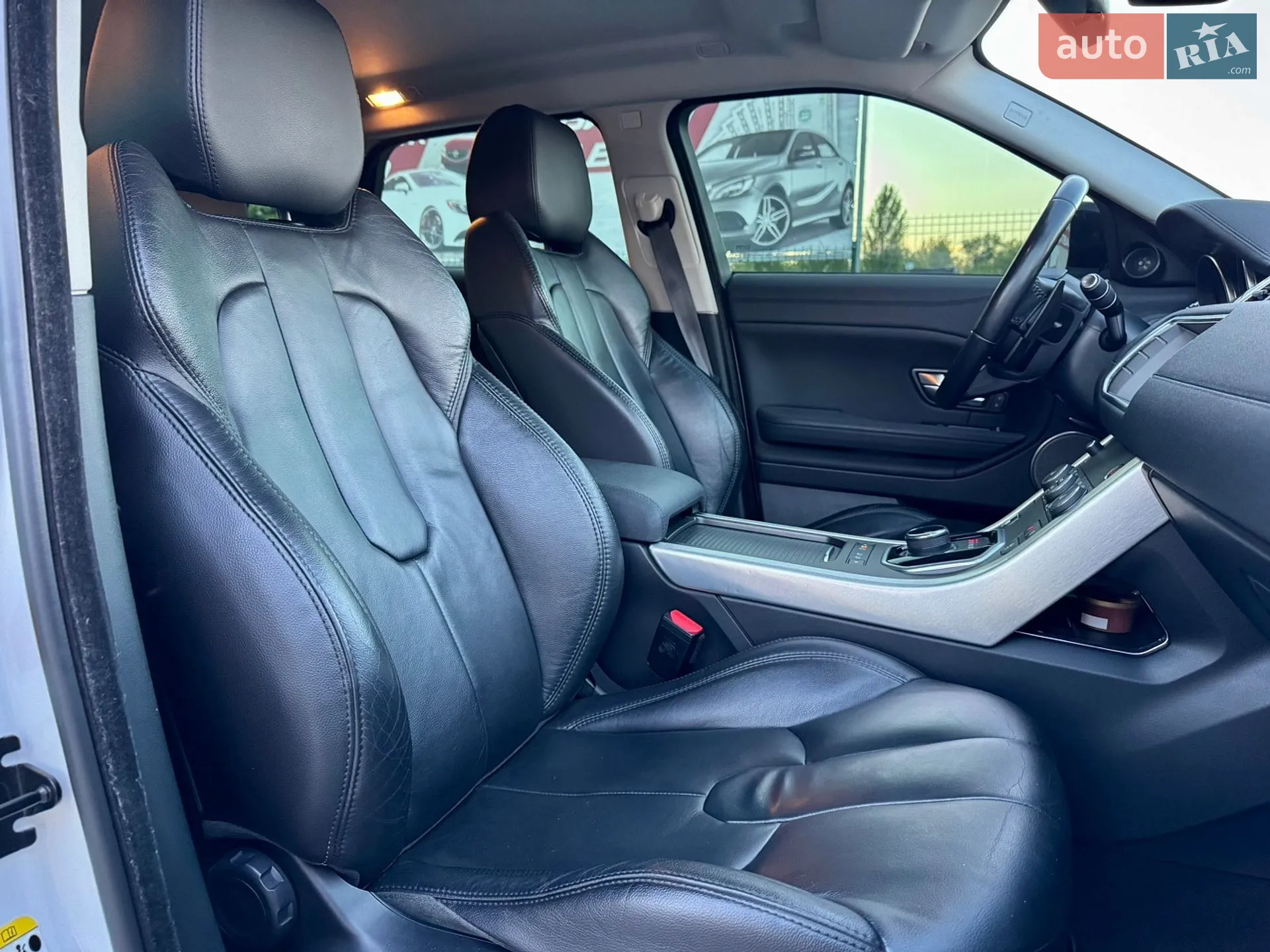 2018 Land Rover Range Rover Evoque - мініатюра 12
