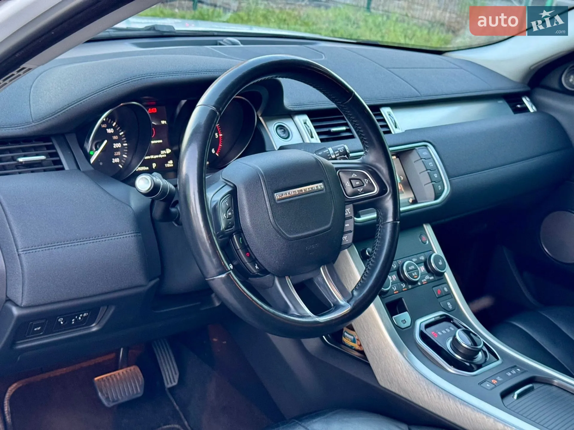 2018 Land Rover Range Rover Evoque - мініатюра 35