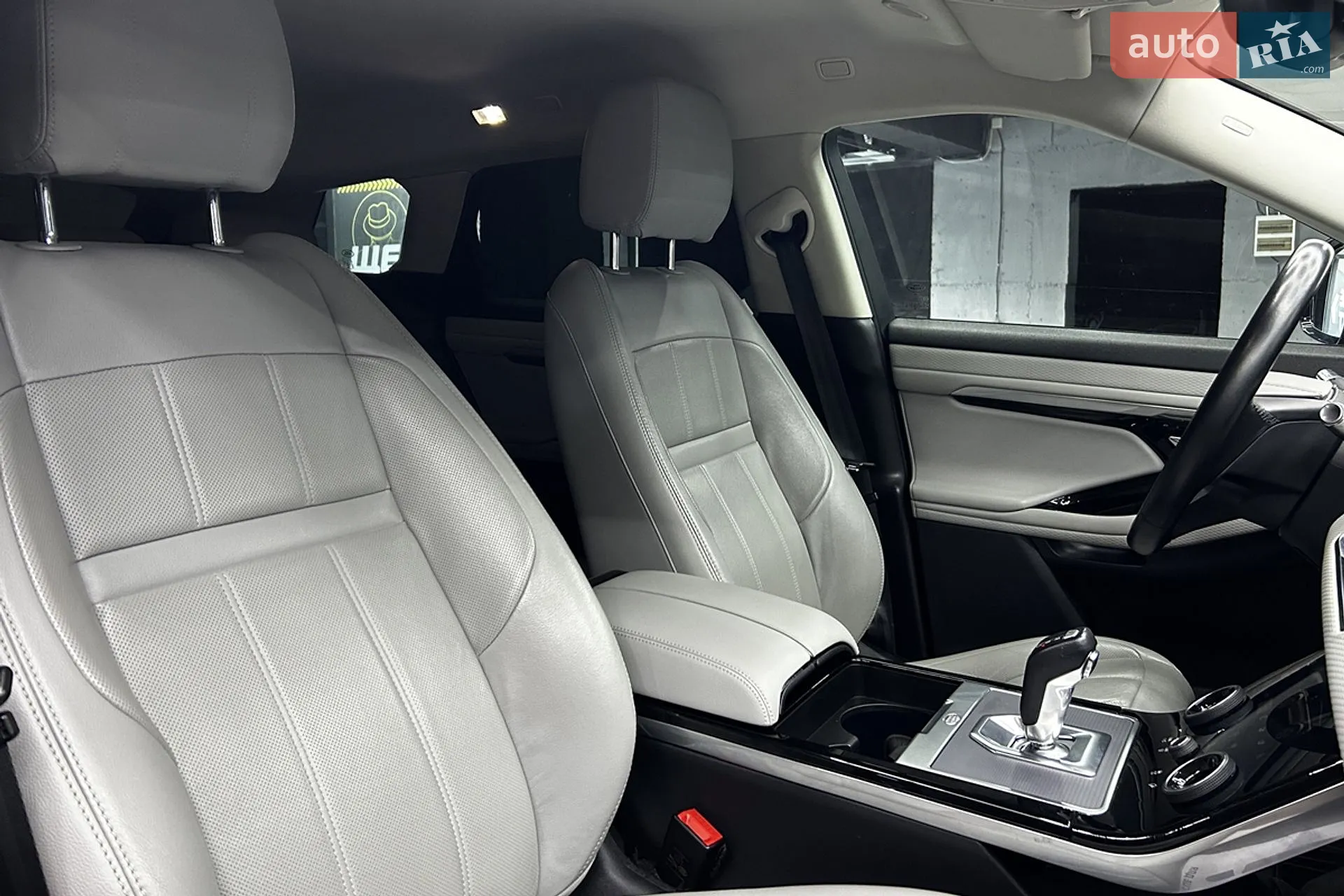 2021 Land Rover Range Rover Evoque - мініатюра 23