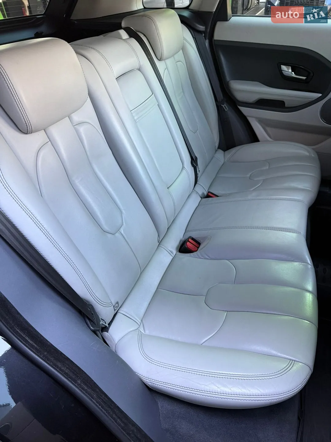 2012 Land Rover Range Rover Evoque - мініатюра 21