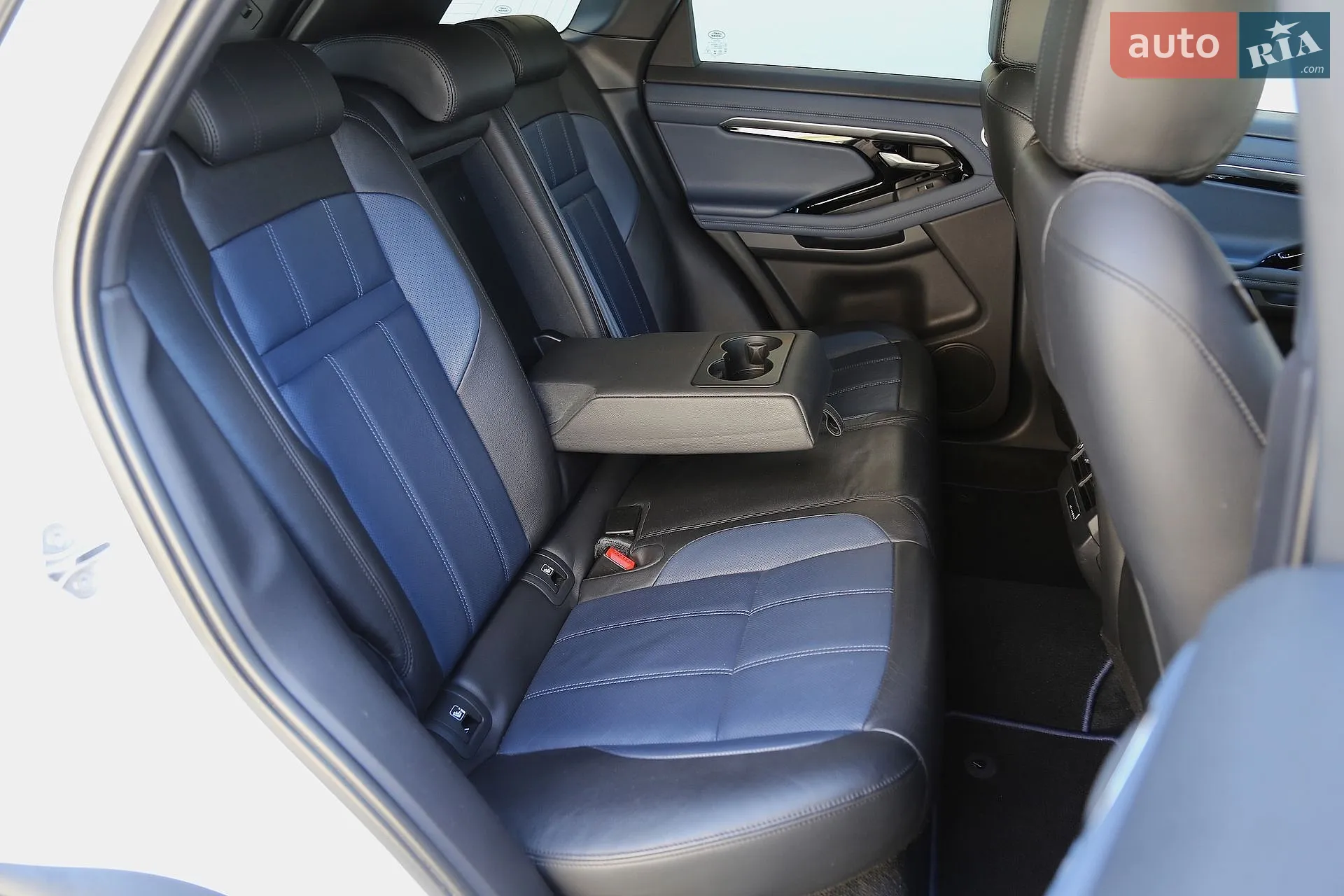 2019 Land Rover Range Rover Evoque - мініатюра 11