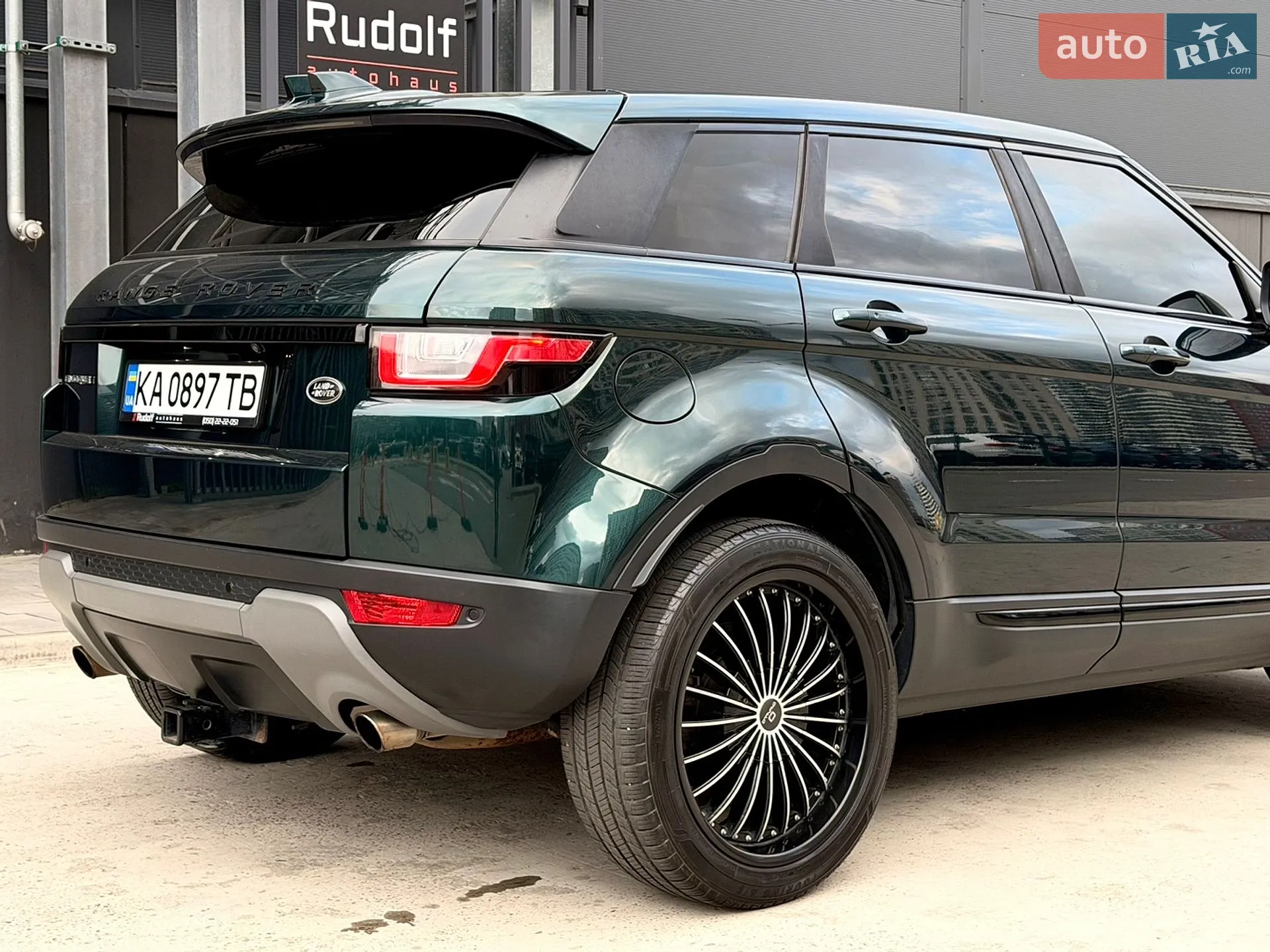 2017 Land Rover Range Rover Evoque - мініатюра 14