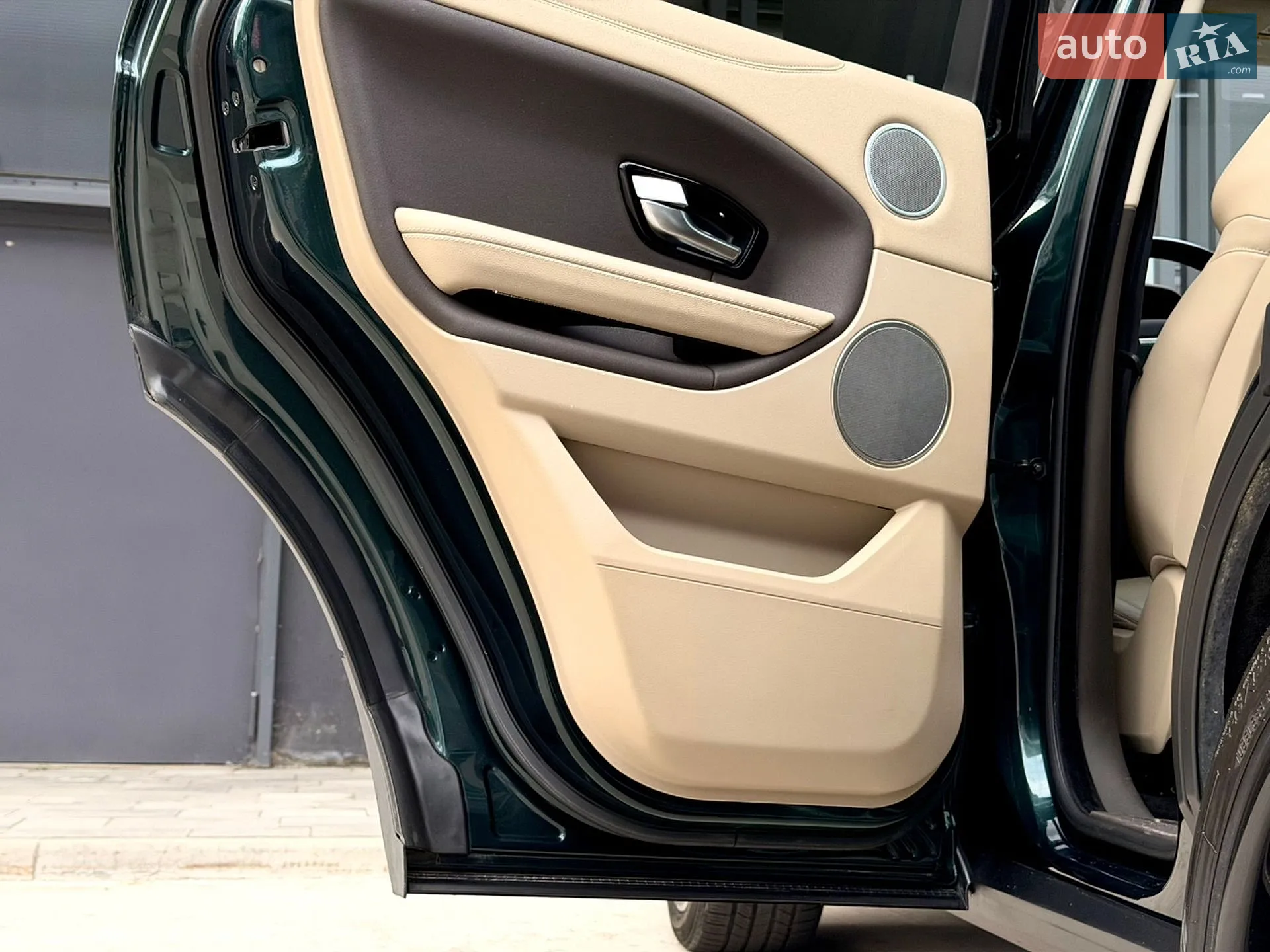 2017 Land Rover Range Rover Evoque - мініатюра 35