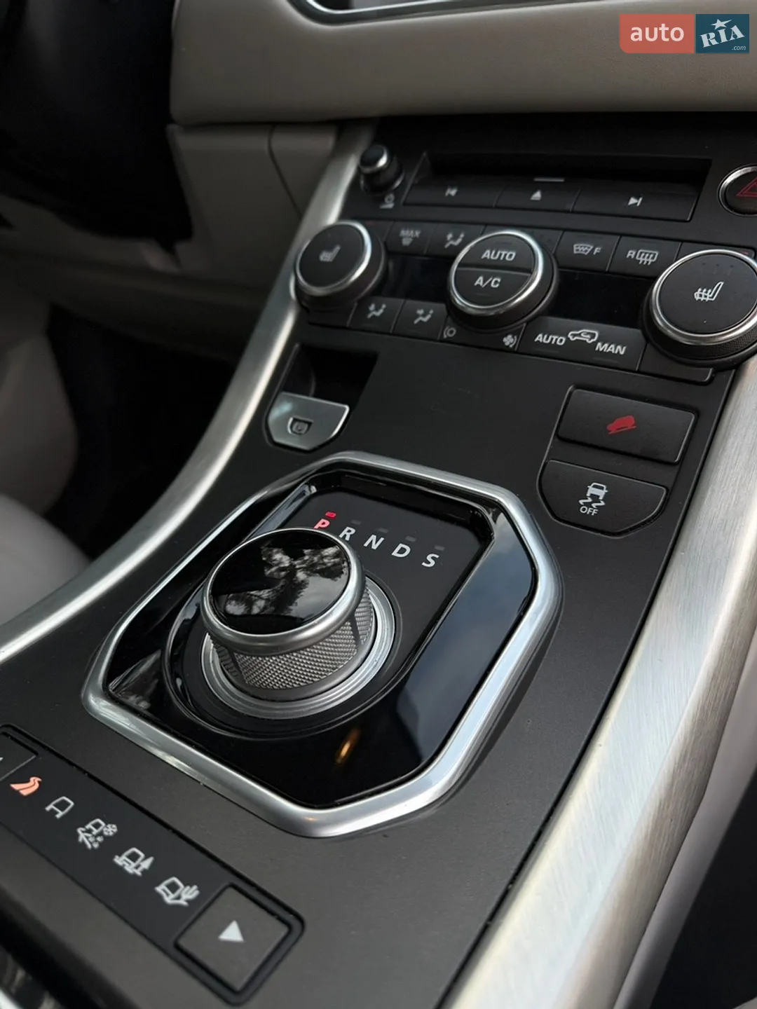 2012 Land Rover Range Rover Evoque - мініатюра 19