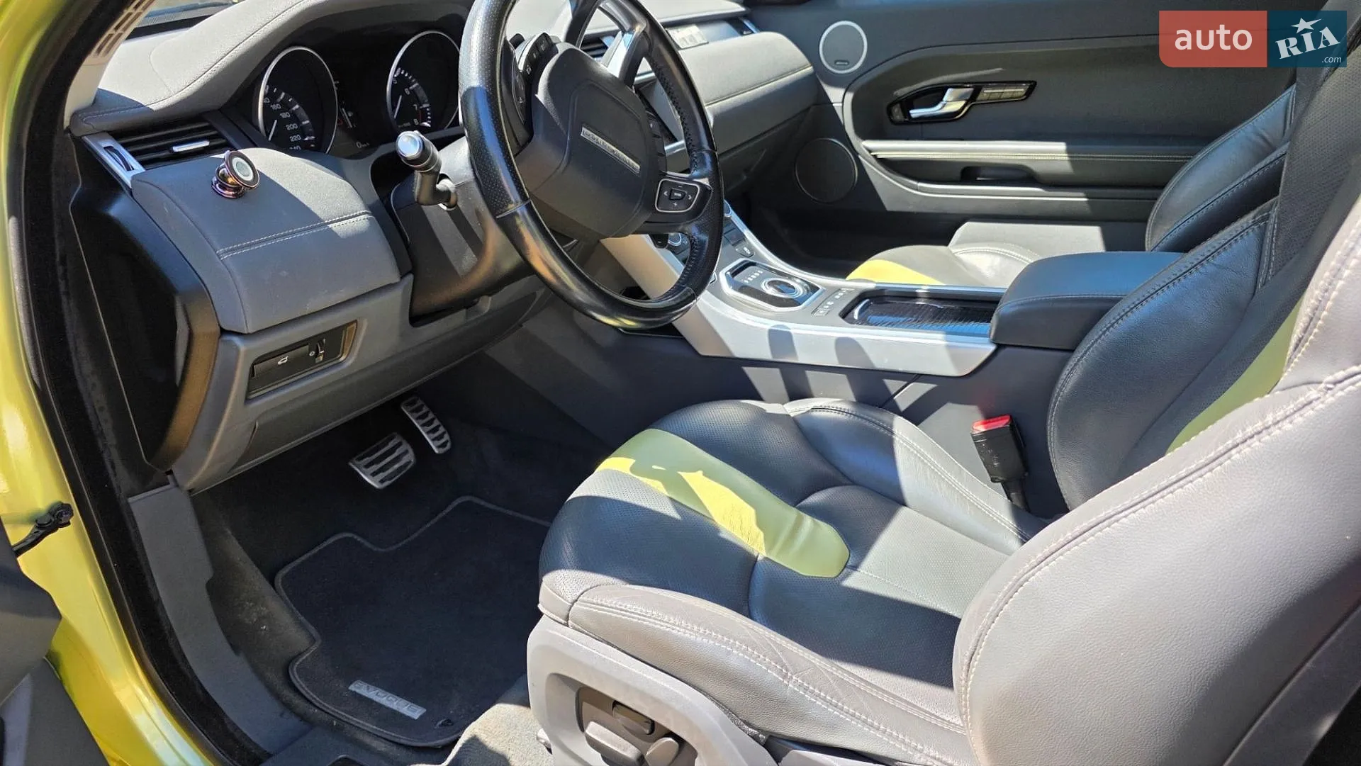 2012 Land Rover Range Rover Evoque - мініатюра 25