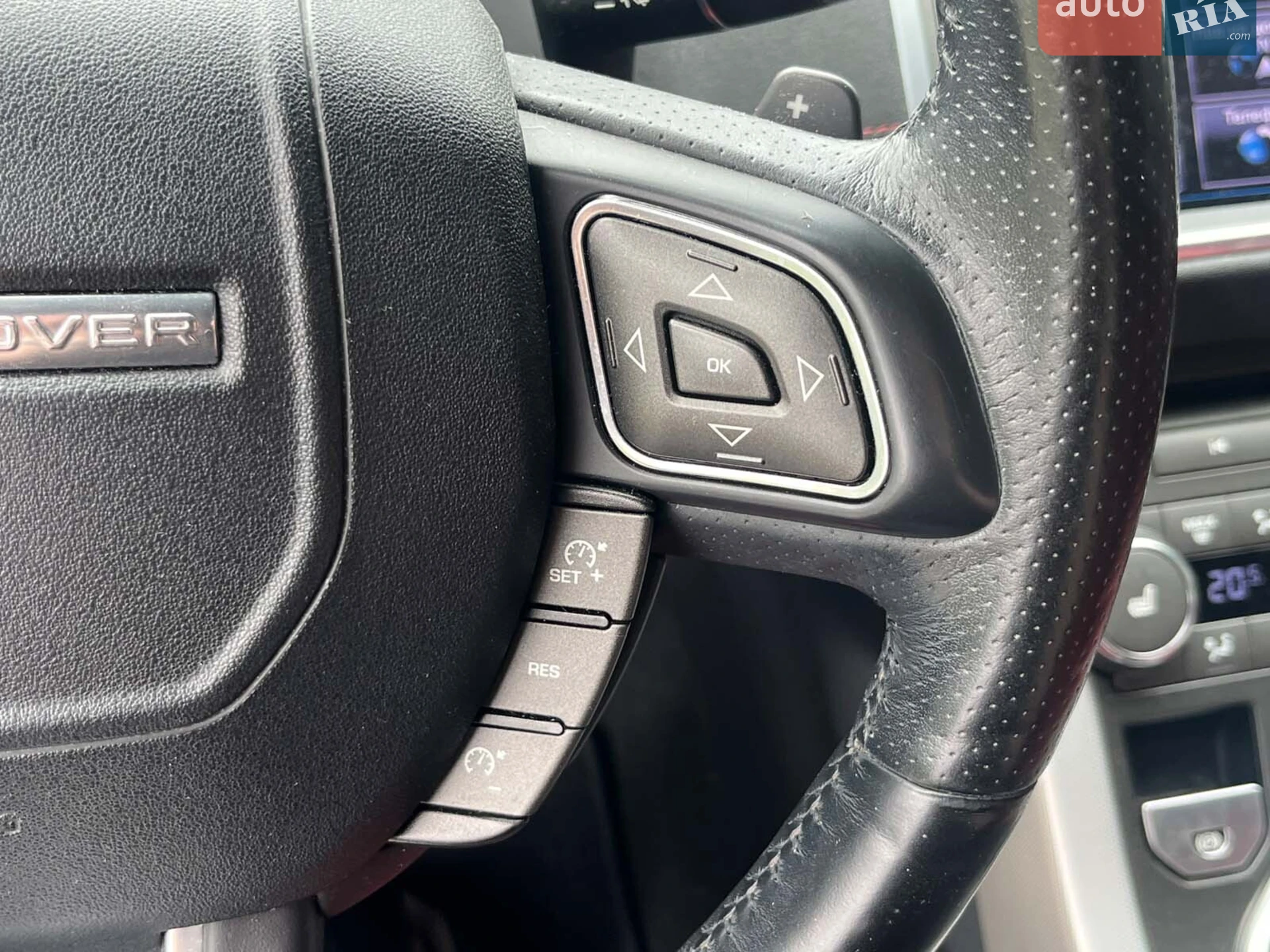 2012 Land Rover Range Rover Evoque - мініатюра 39