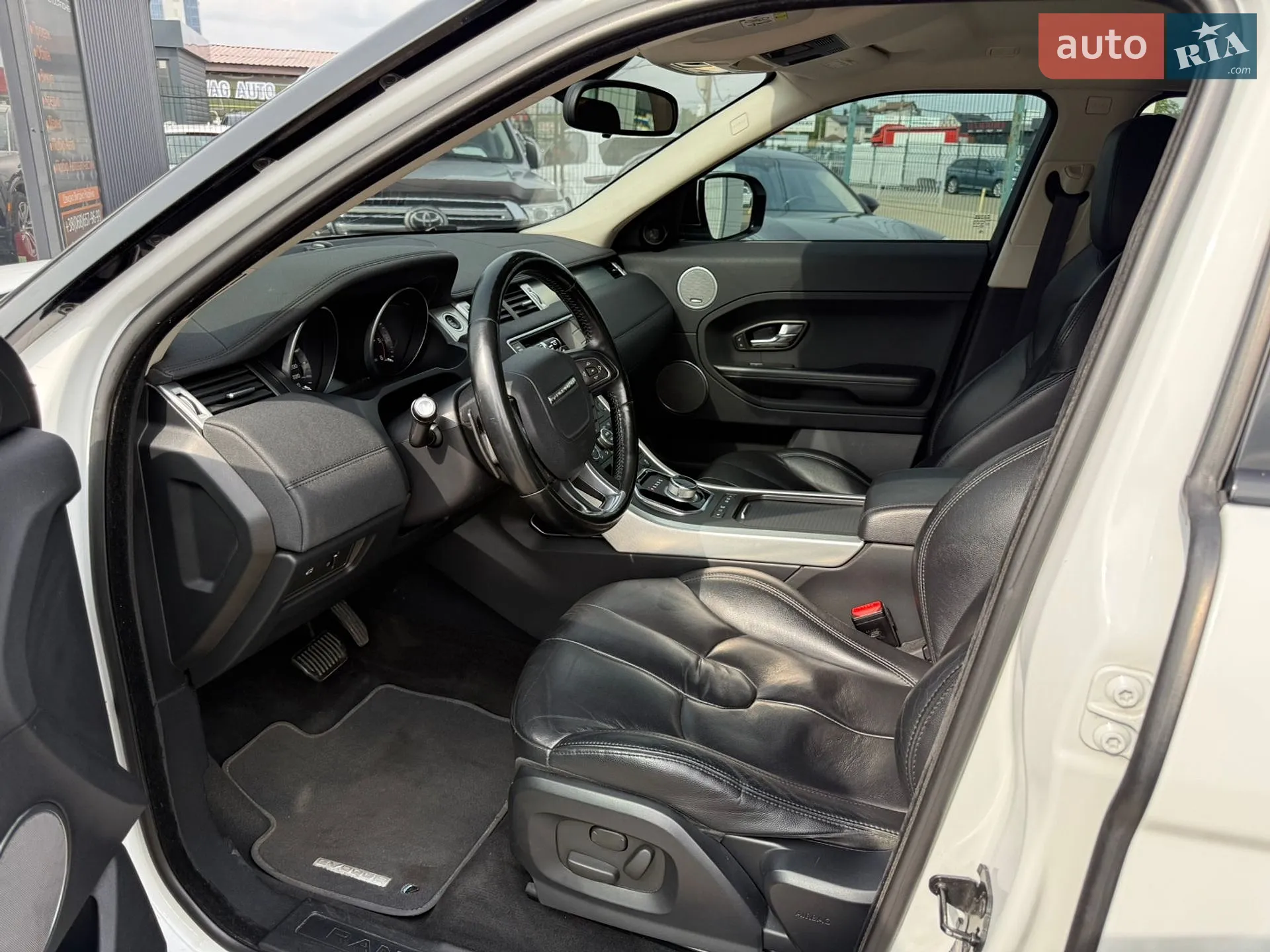 2012 Land Rover Range Rover Evoque - мініатюра 14
