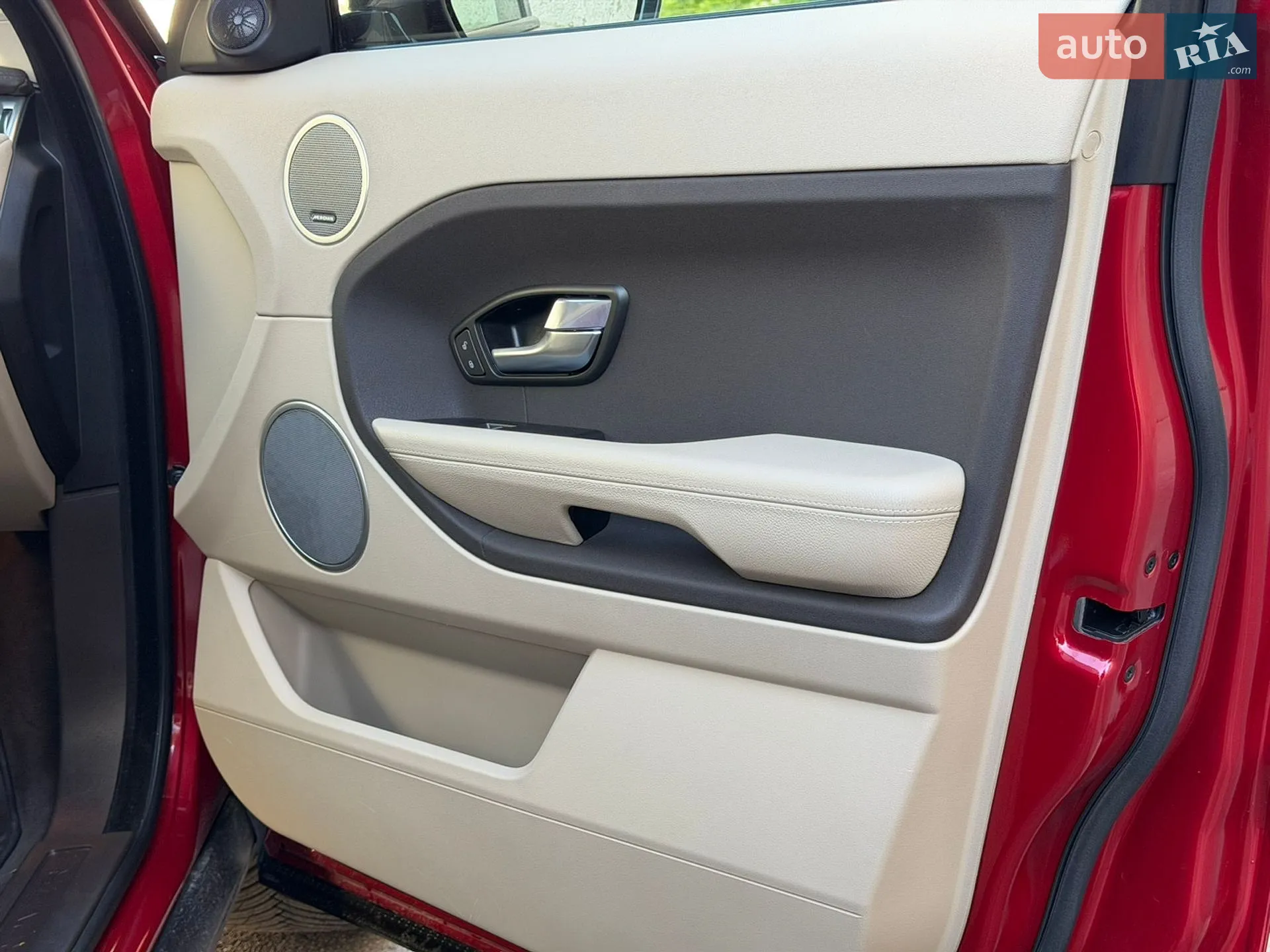 2013 Land Rover Range Rover Evoque - мініатюра 36