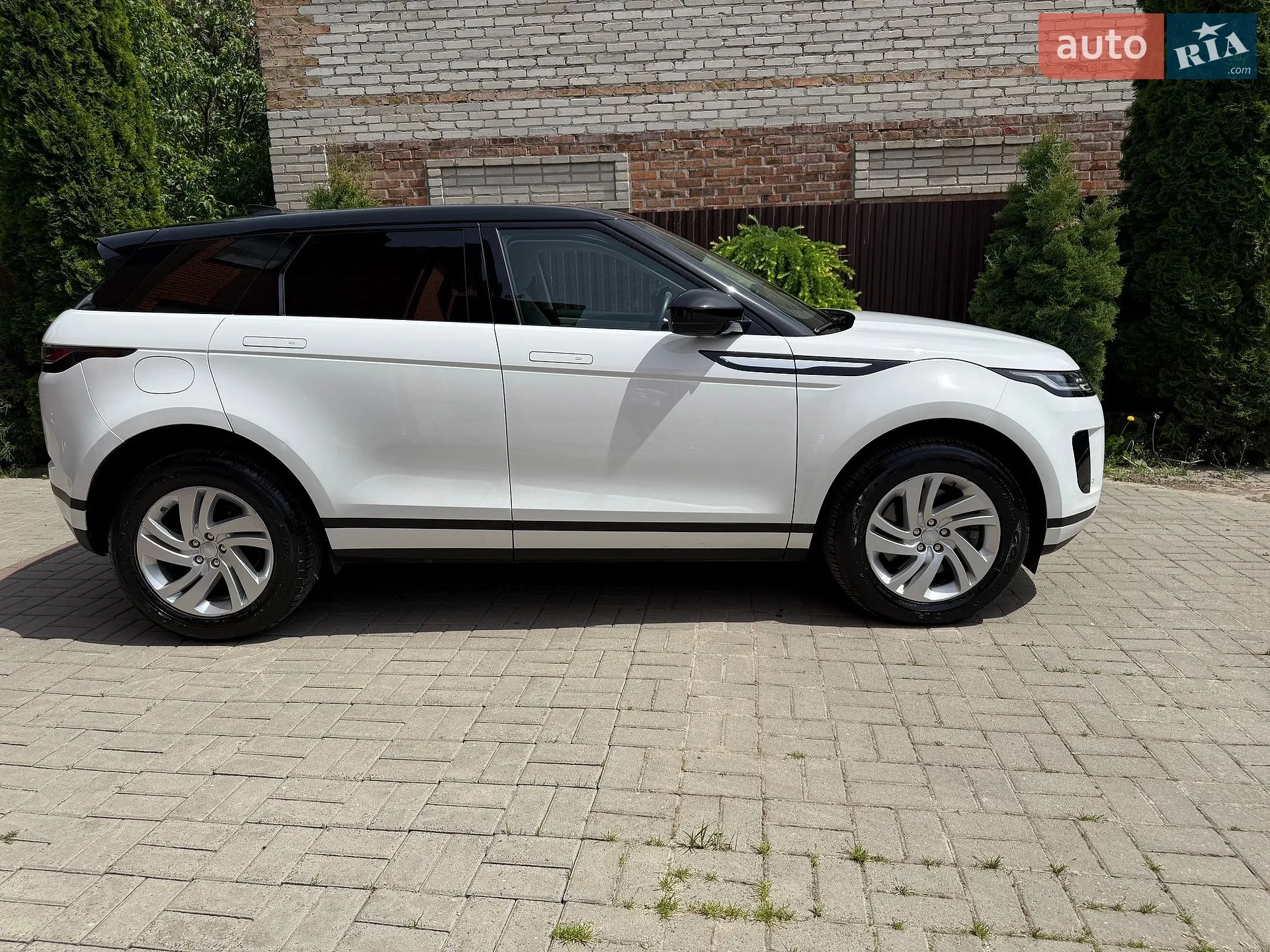 2020 Land Rover Range Rover Evoque - мініатюра 3