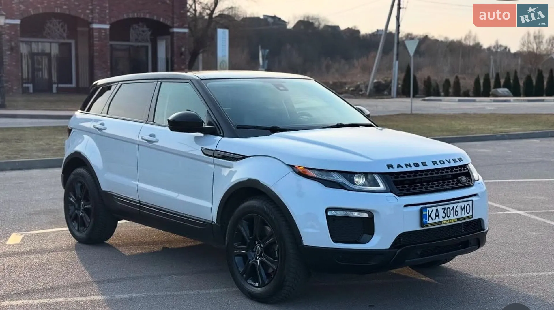 2017 Land Rover Range Rover Evoque - мініатюра 2