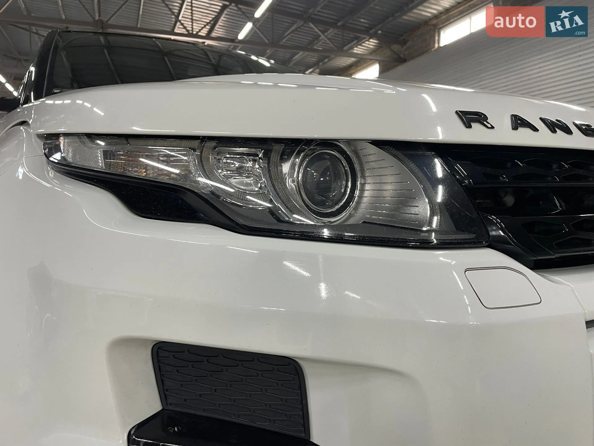 2014 Land Rover Range Rover Evoque - мініатюра 53