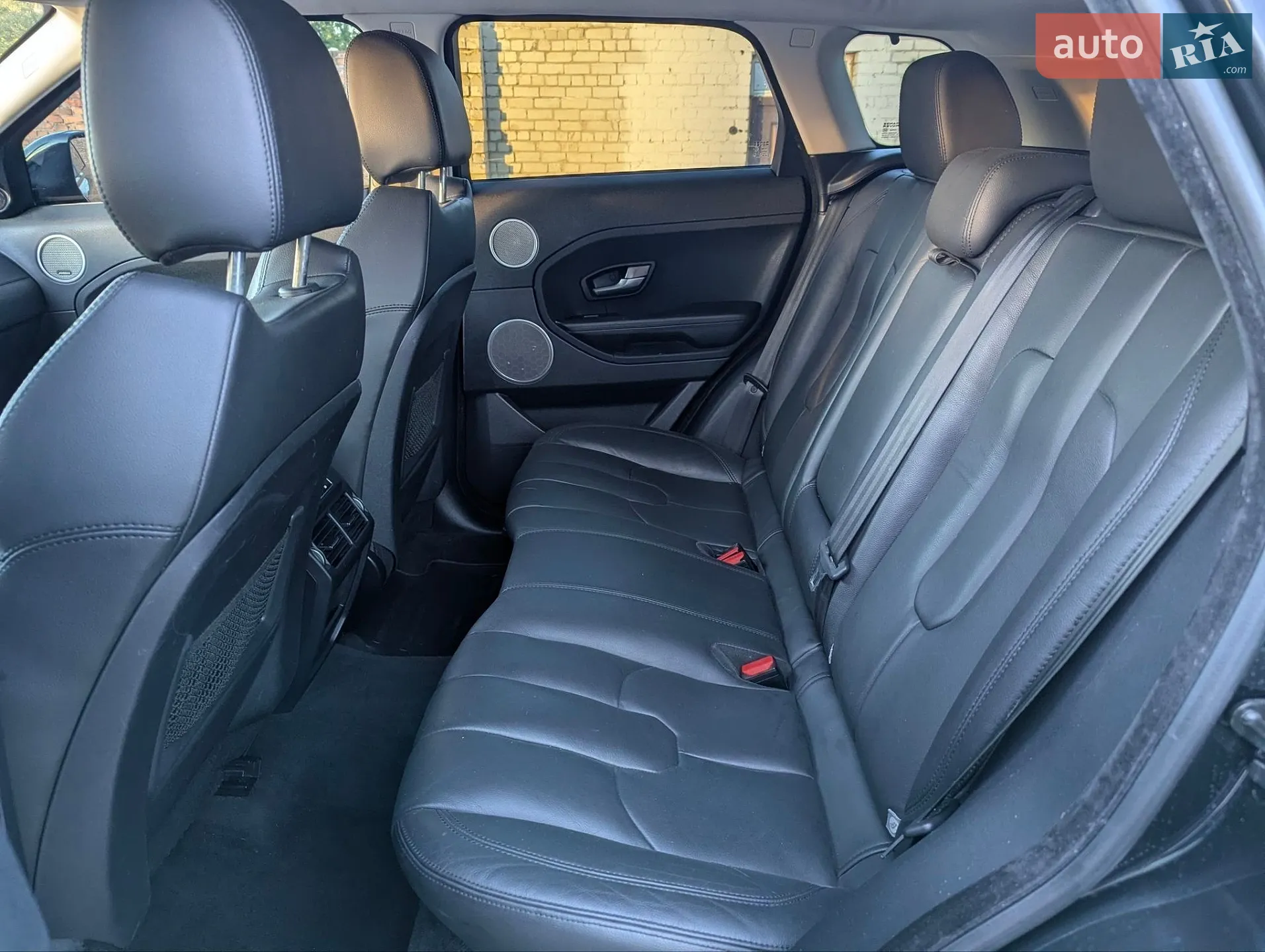 2015 Land Rover Range Rover Evoque - мініатюра 16
