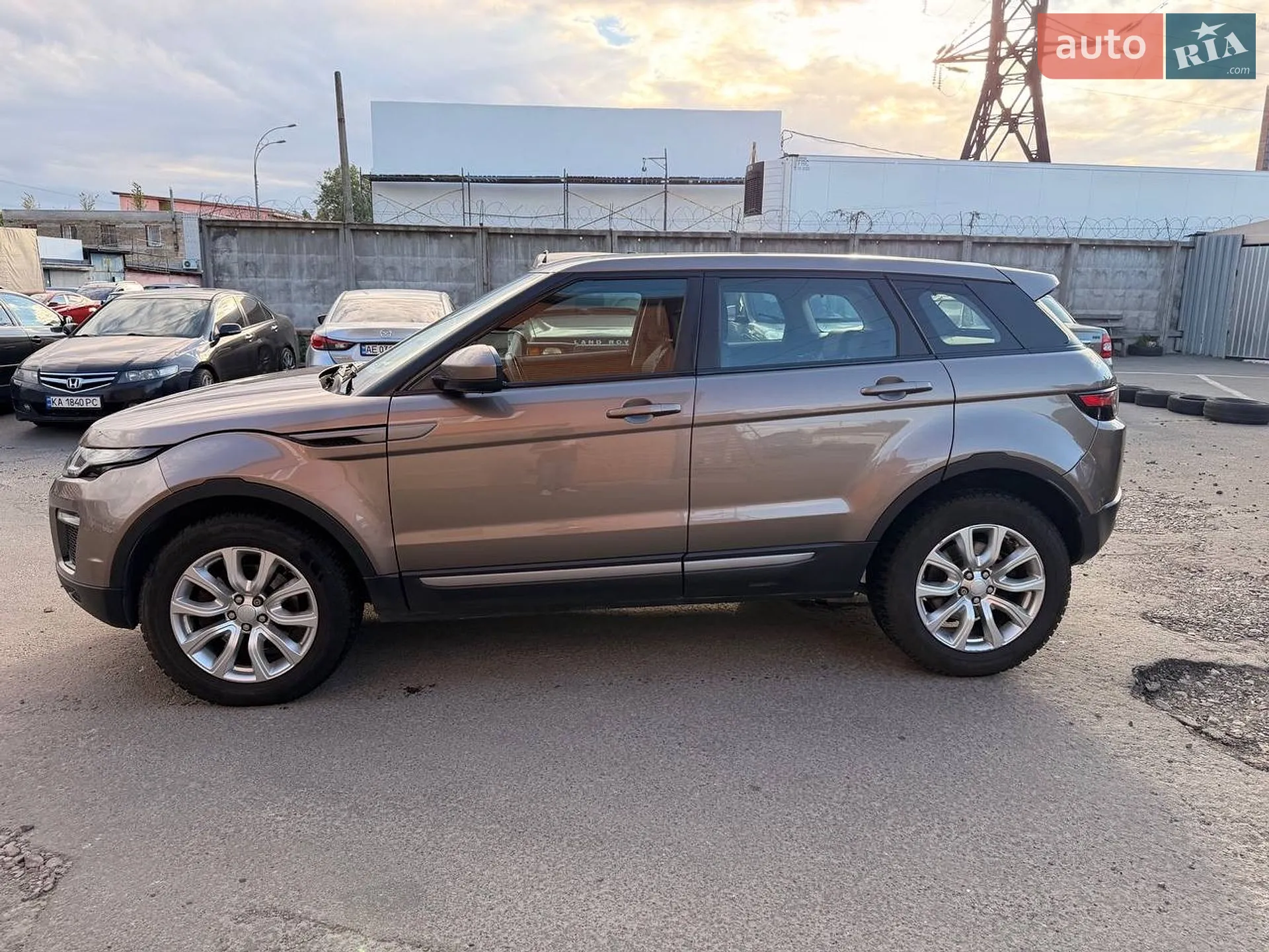 2017 Land Rover Range Rover Evoque - мініатюра 2