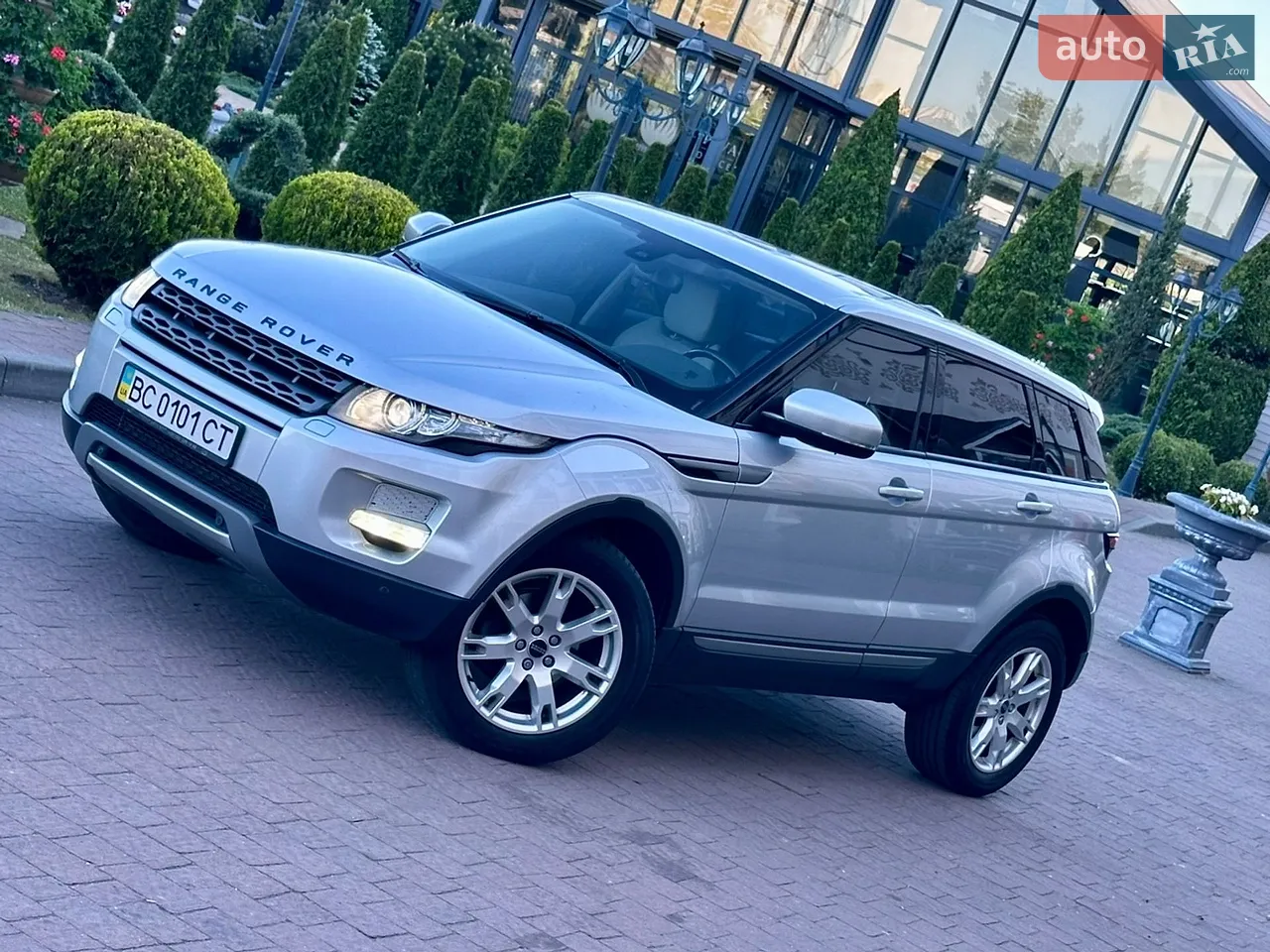 2012 Land Rover Range Rover Evoque - мініатюра 22