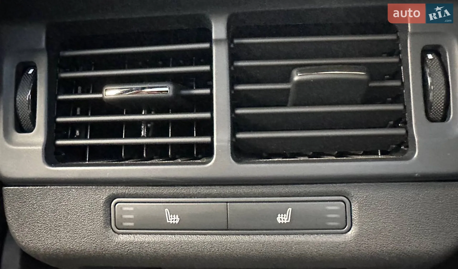 2024 Land Rover Range Rover Evoque - мініатюра 45