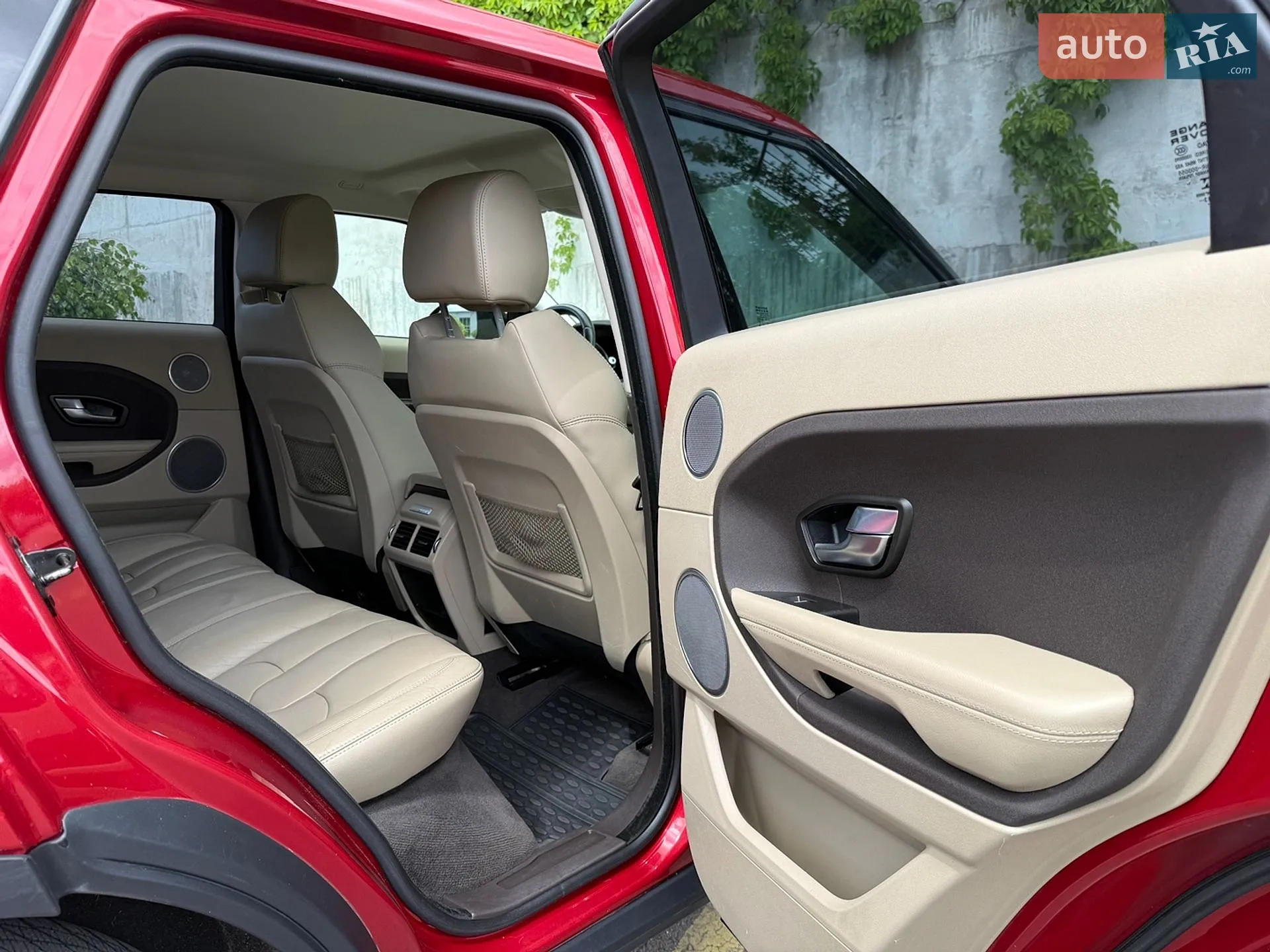 2014 Land Rover Range Rover Evoque - мініатюра 27