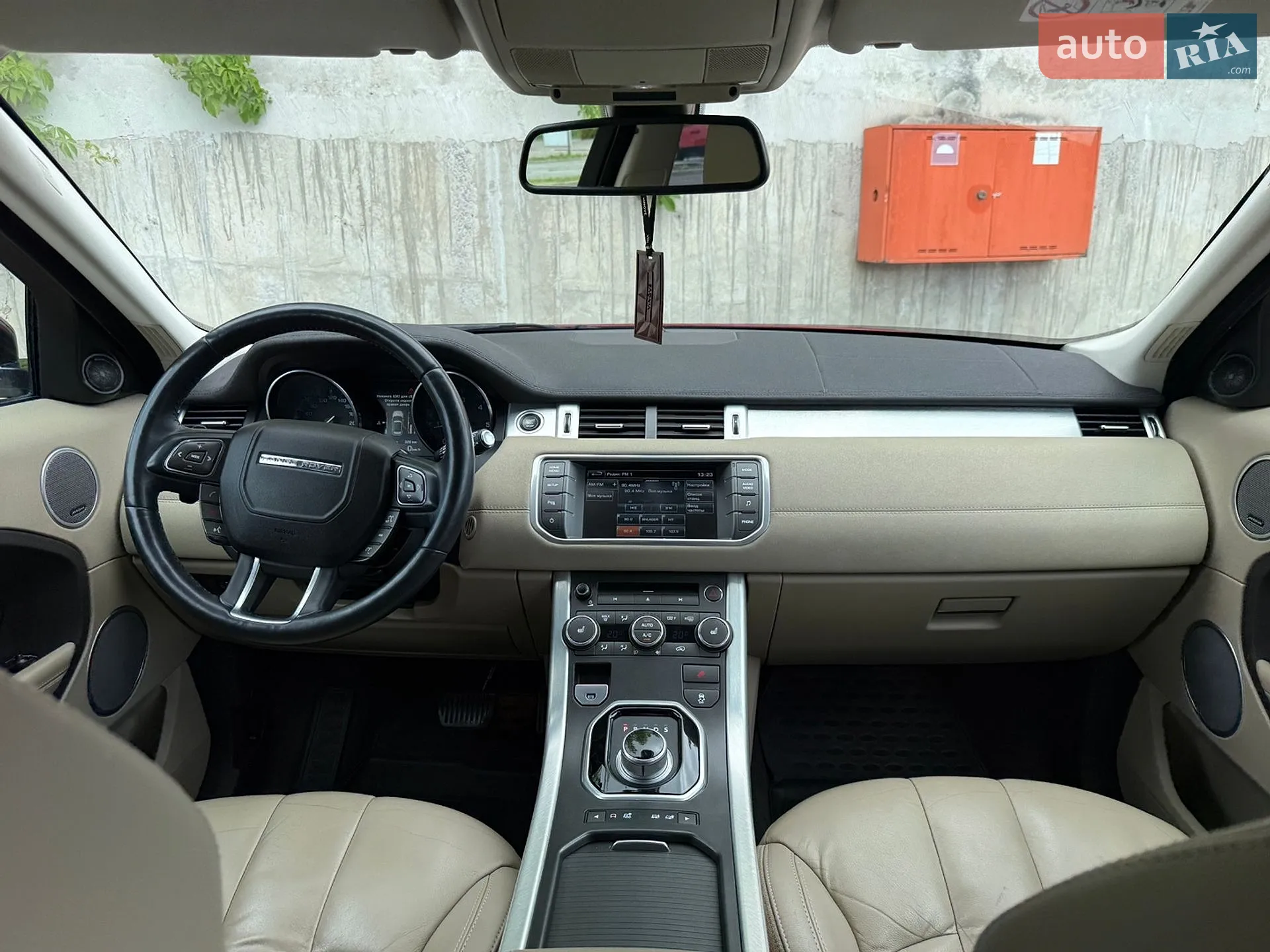 2014 Land Rover Range Rover Evoque - мініатюра 32