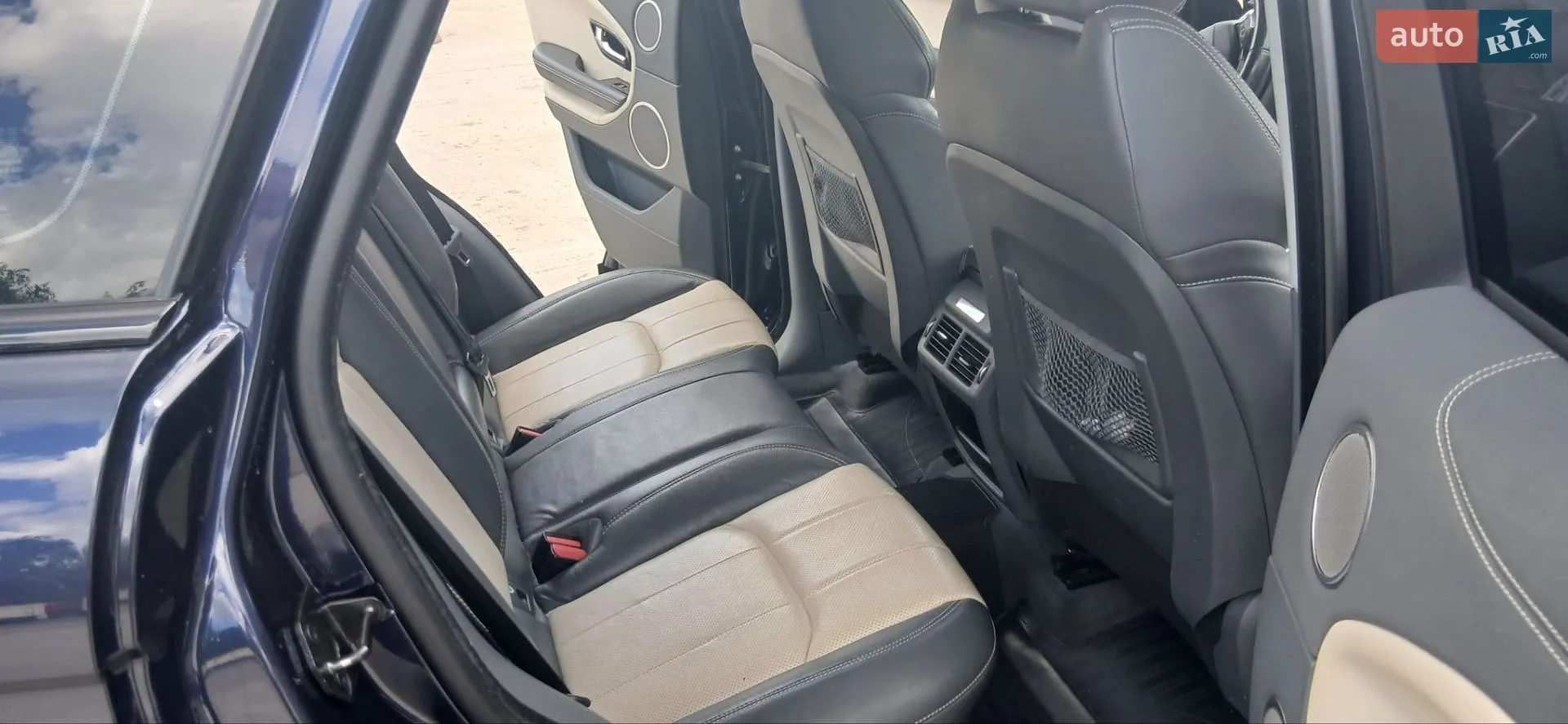 2016 Land Rover Range Rover Evoque - мініатюра 12