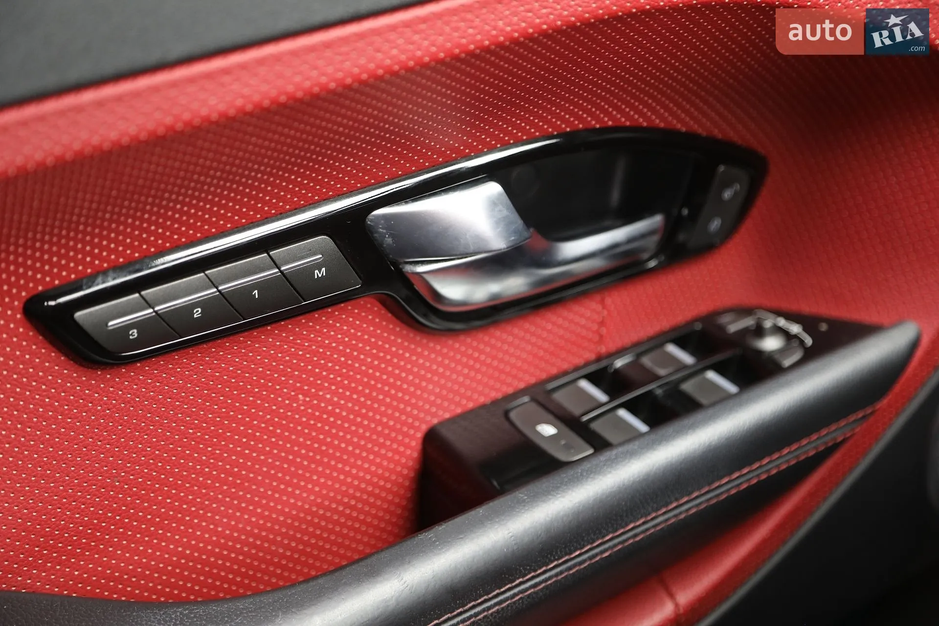 2012 Land Rover Range Rover Evoque - мініатюра 28