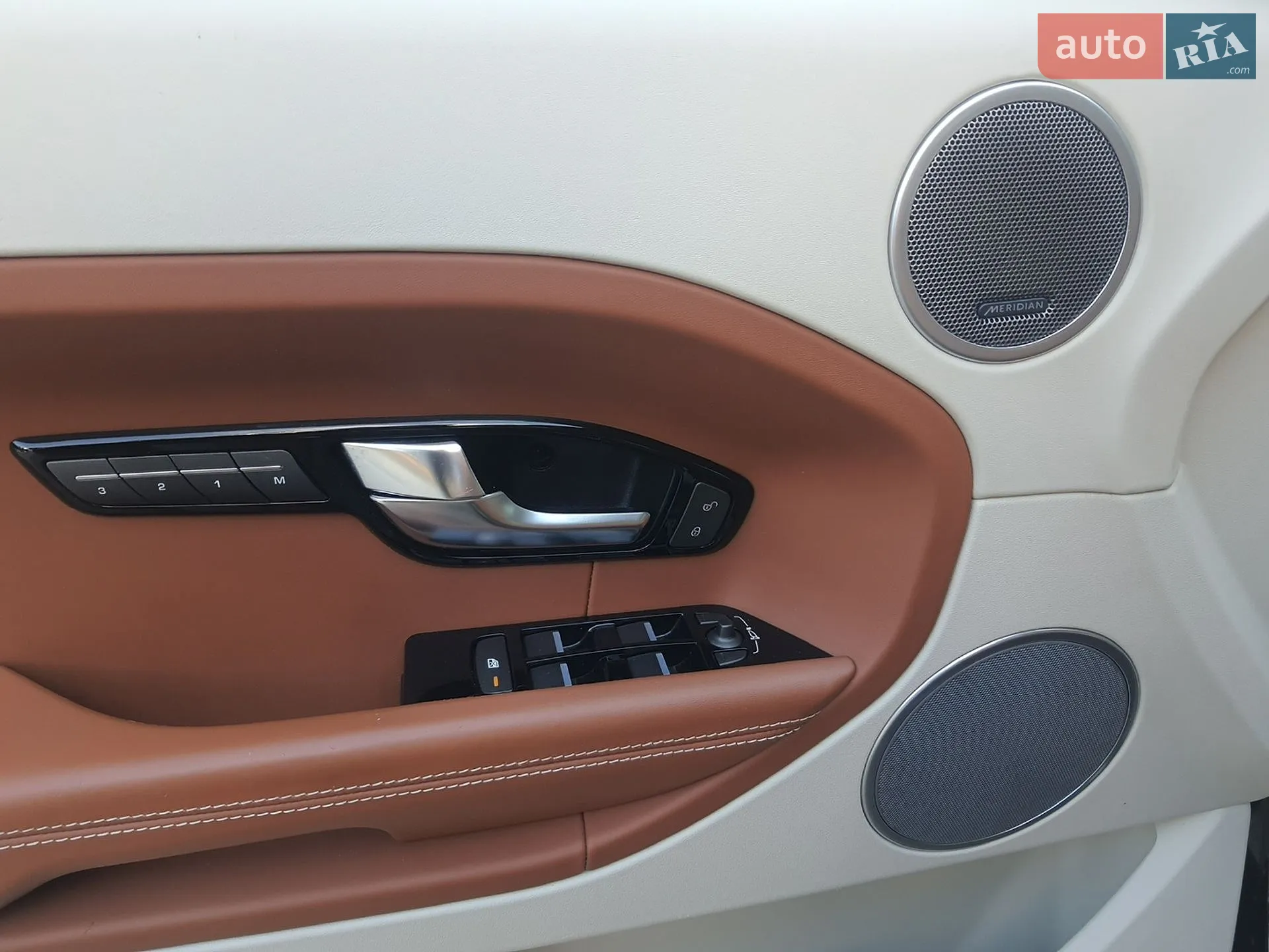 2012 Land Rover Range Rover Evoque - мініатюра 11