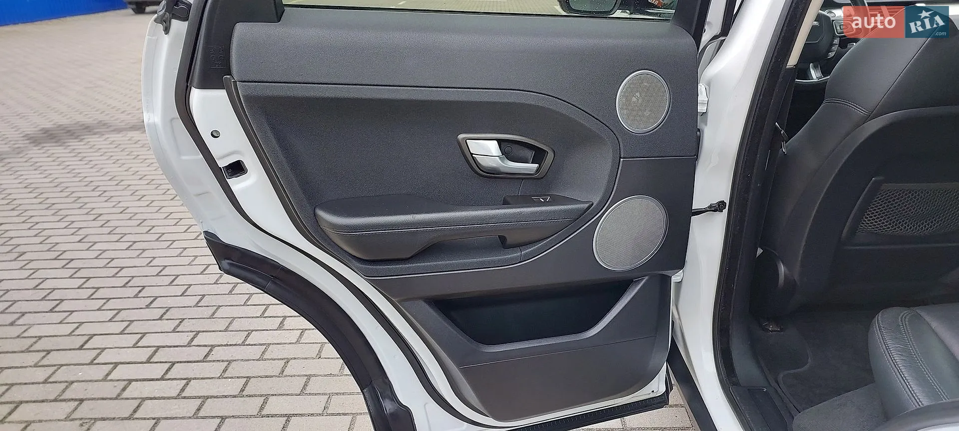 2015 Land Rover Range Rover Evoque - мініатюра 24