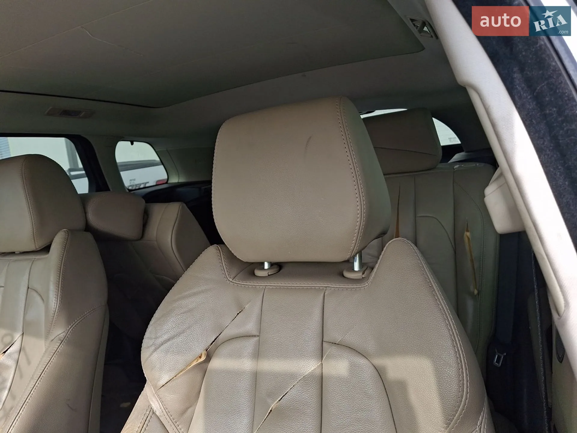 2015 Land Rover Range Rover Evoque - мініатюра 29