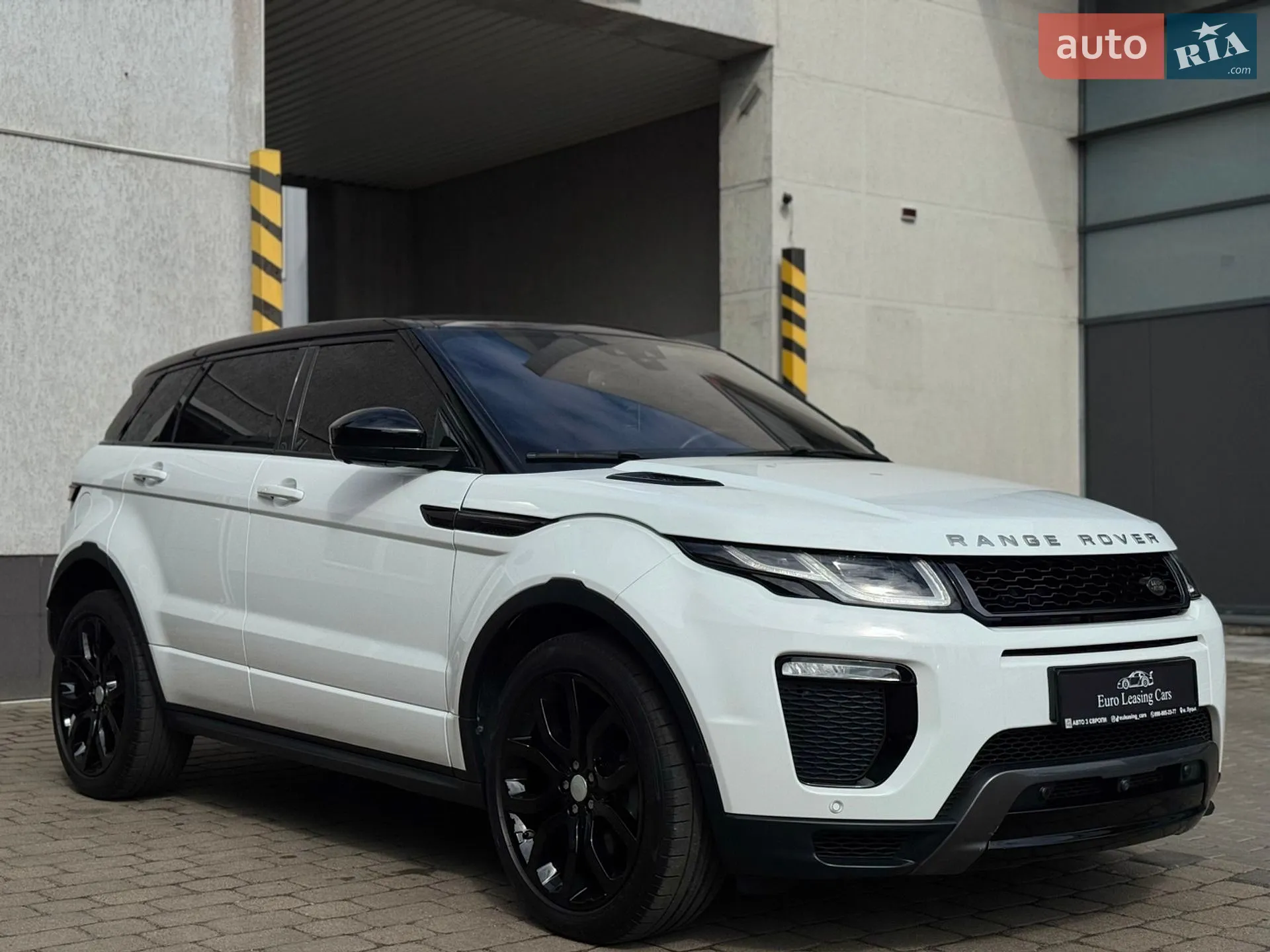 2017 Land Rover Range Rover Evoque - мініатюра 2