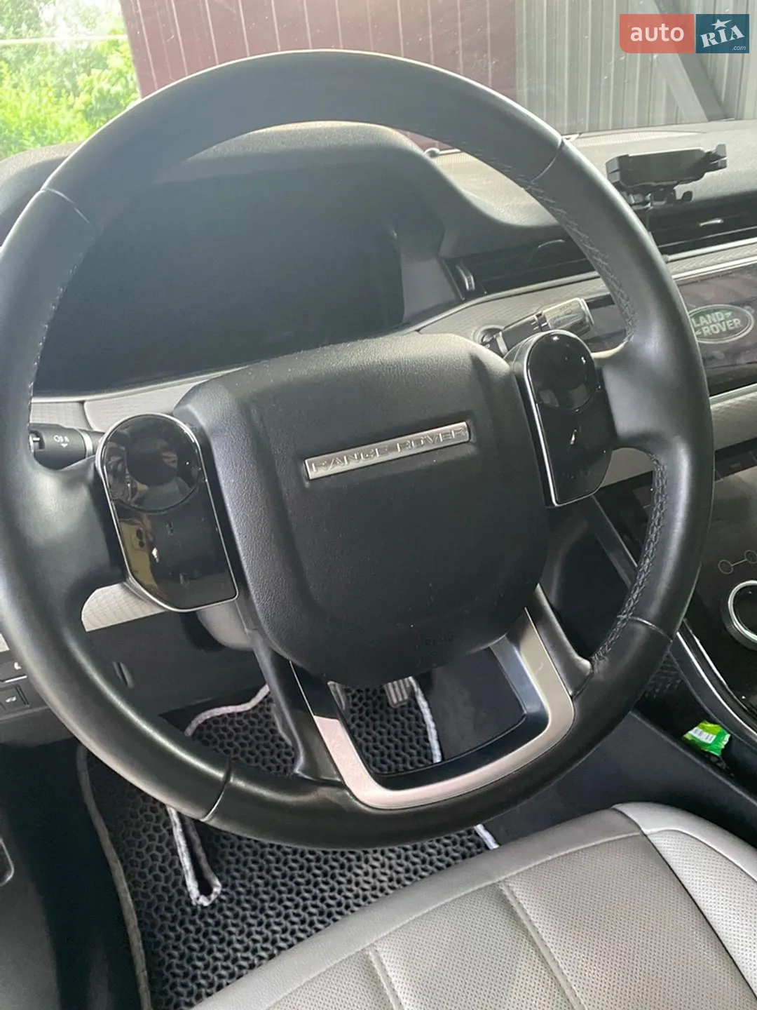 2020 Land Rover Range Rover Evoque - мініатюра 29