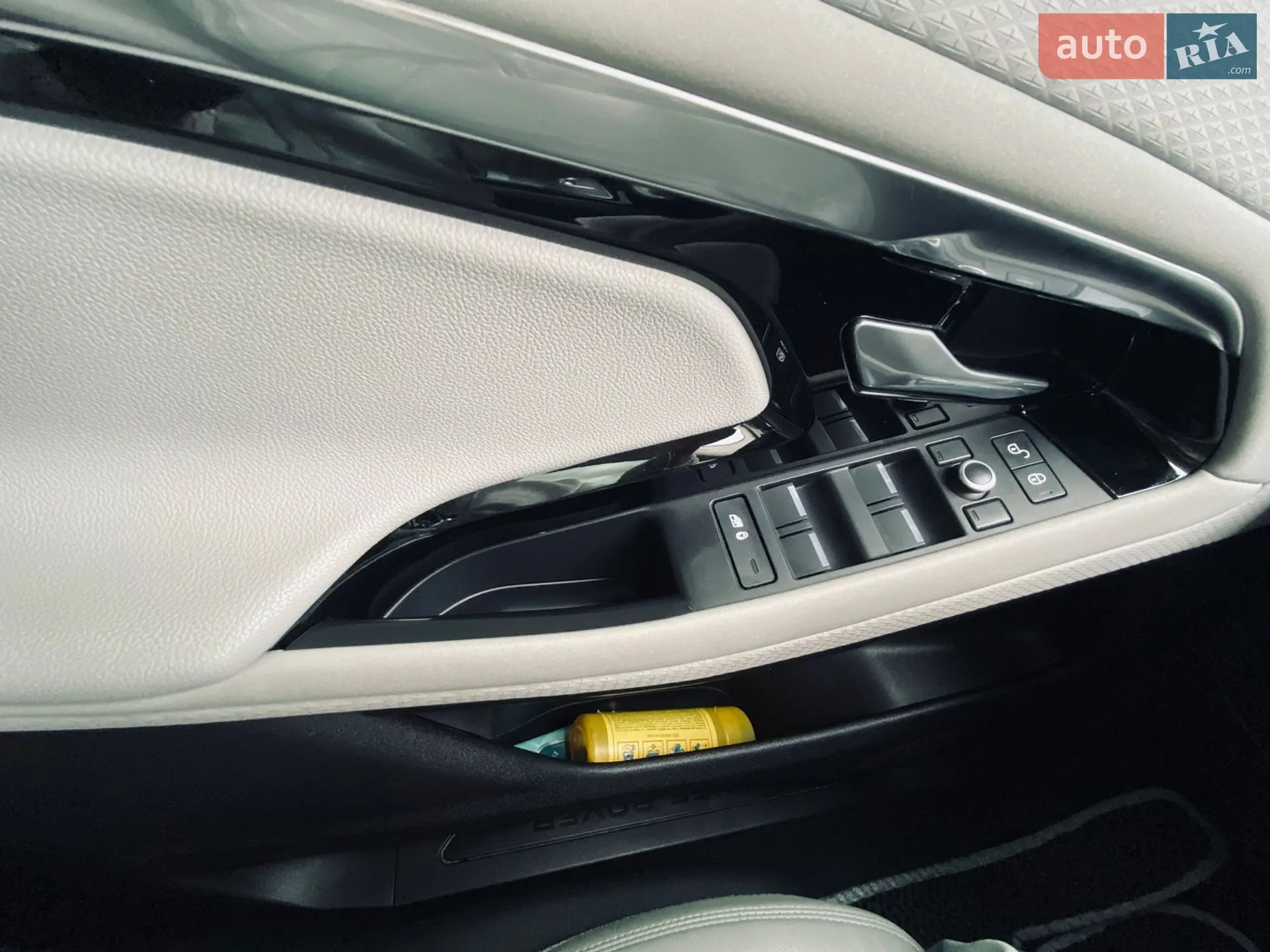 2020 Land Rover Range Rover Evoque - мініатюра 18