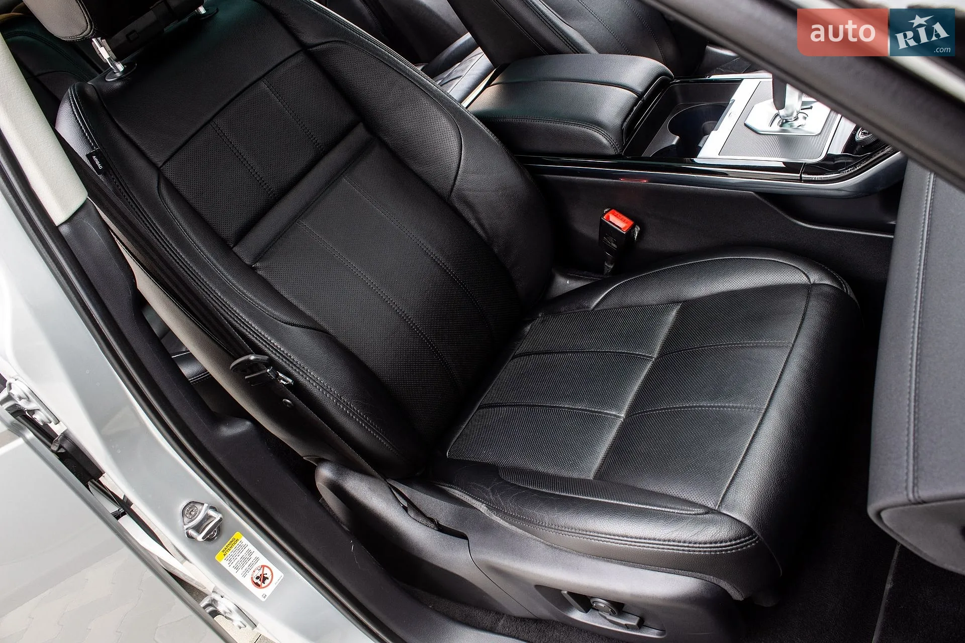 2020 Land Rover Range Rover Evoque - мініатюра 31