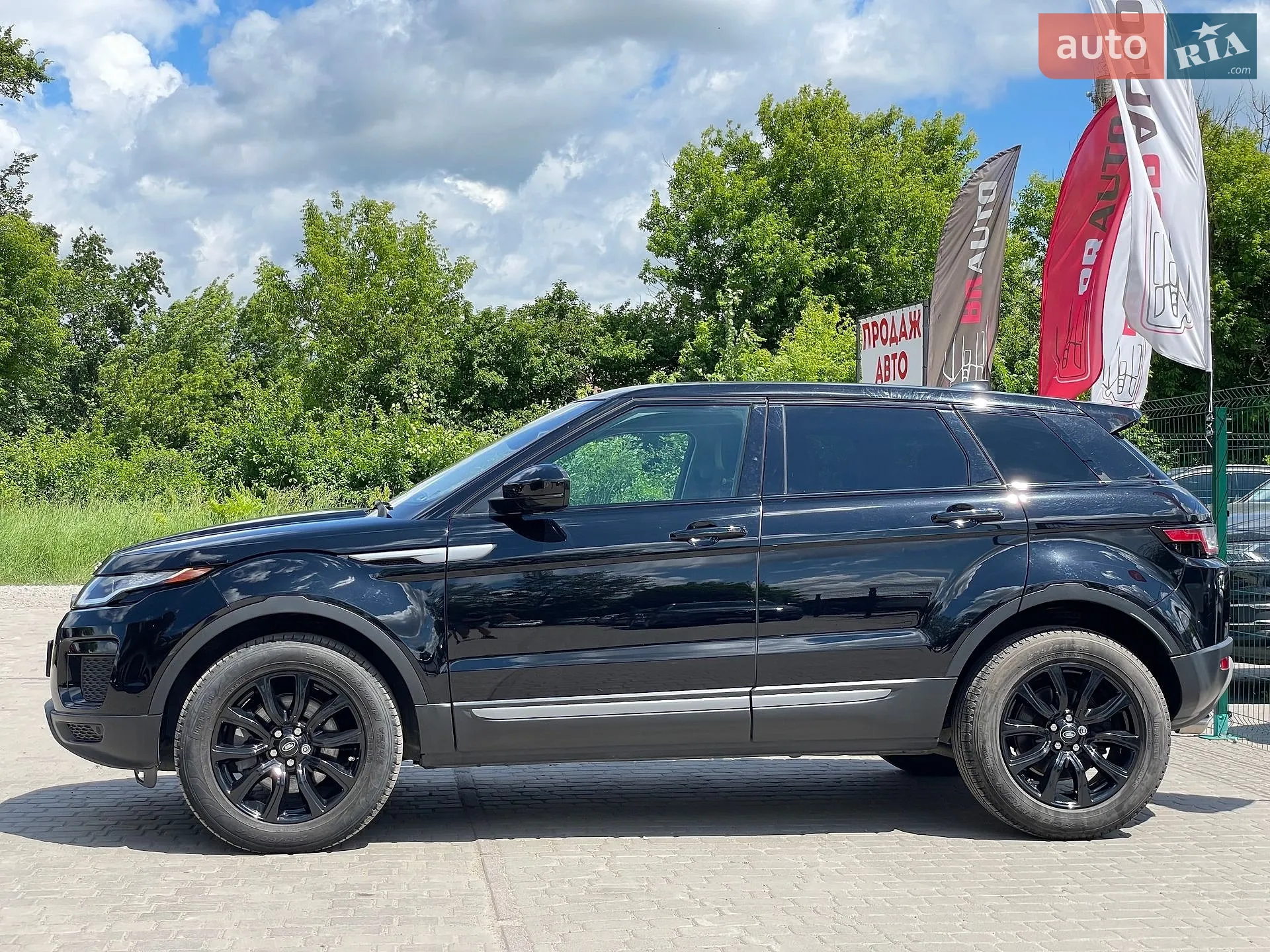 2017 Land Rover Range Rover Evoque - мініатюра 12