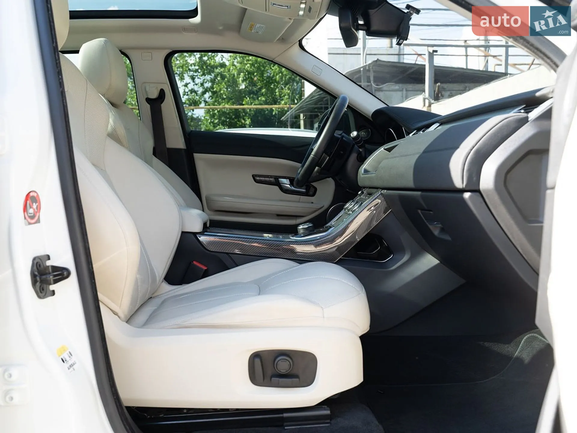 2018 Land Rover Range Rover Evoque - мініатюра 40