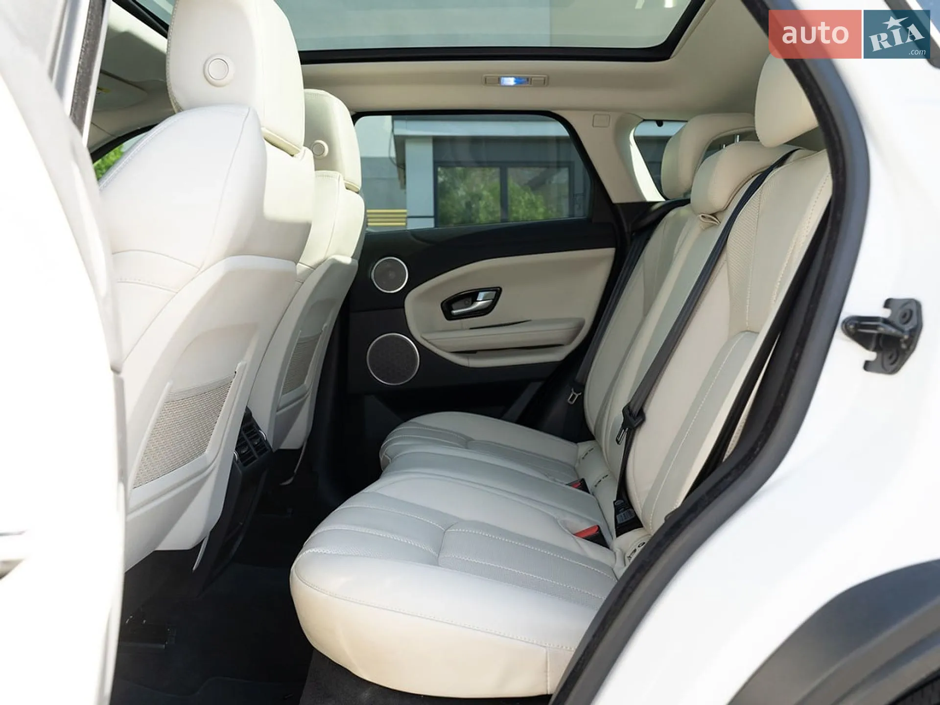 2018 Land Rover Range Rover Evoque - мініатюра 42