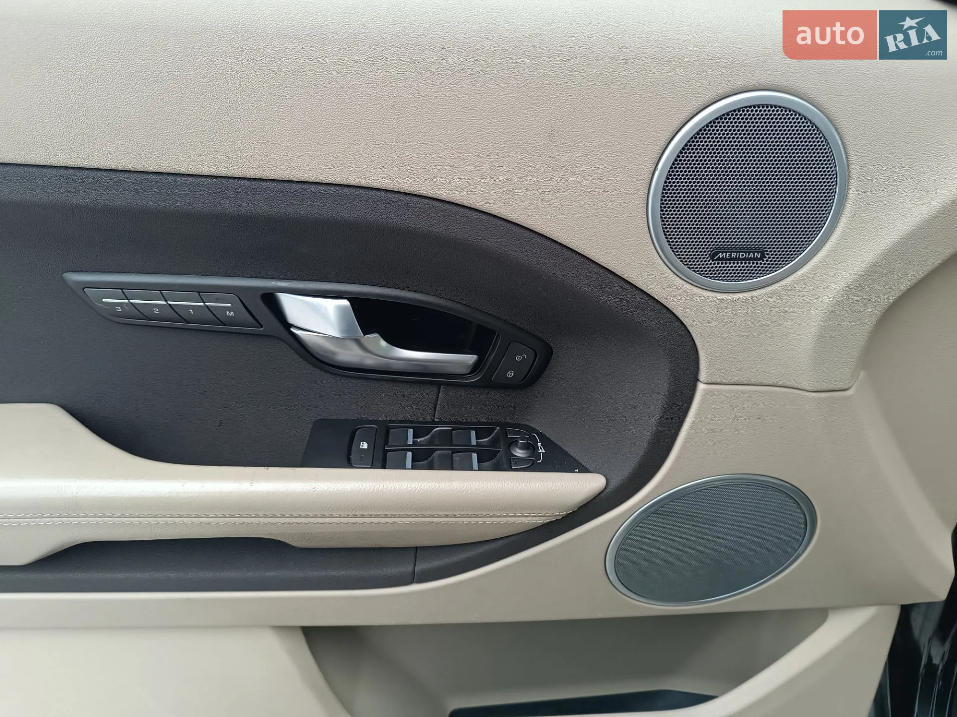 2014 Land Rover Range Rover Evoque - мініатюра 18