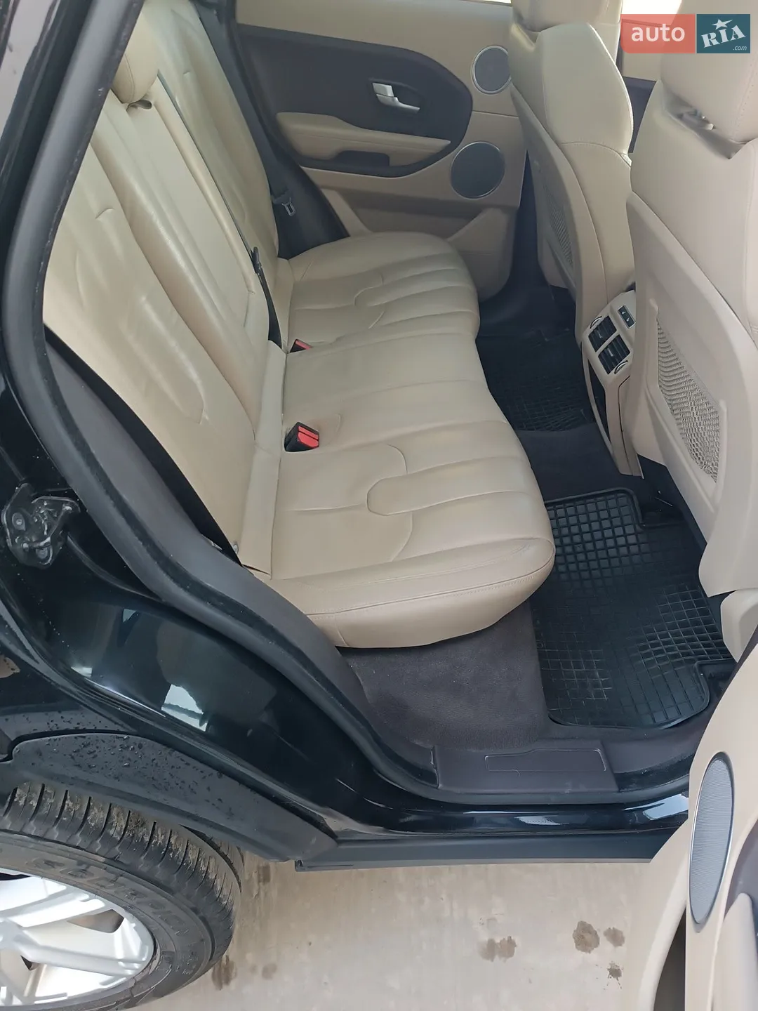 2014 Land Rover Range Rover Evoque - мініатюра 28